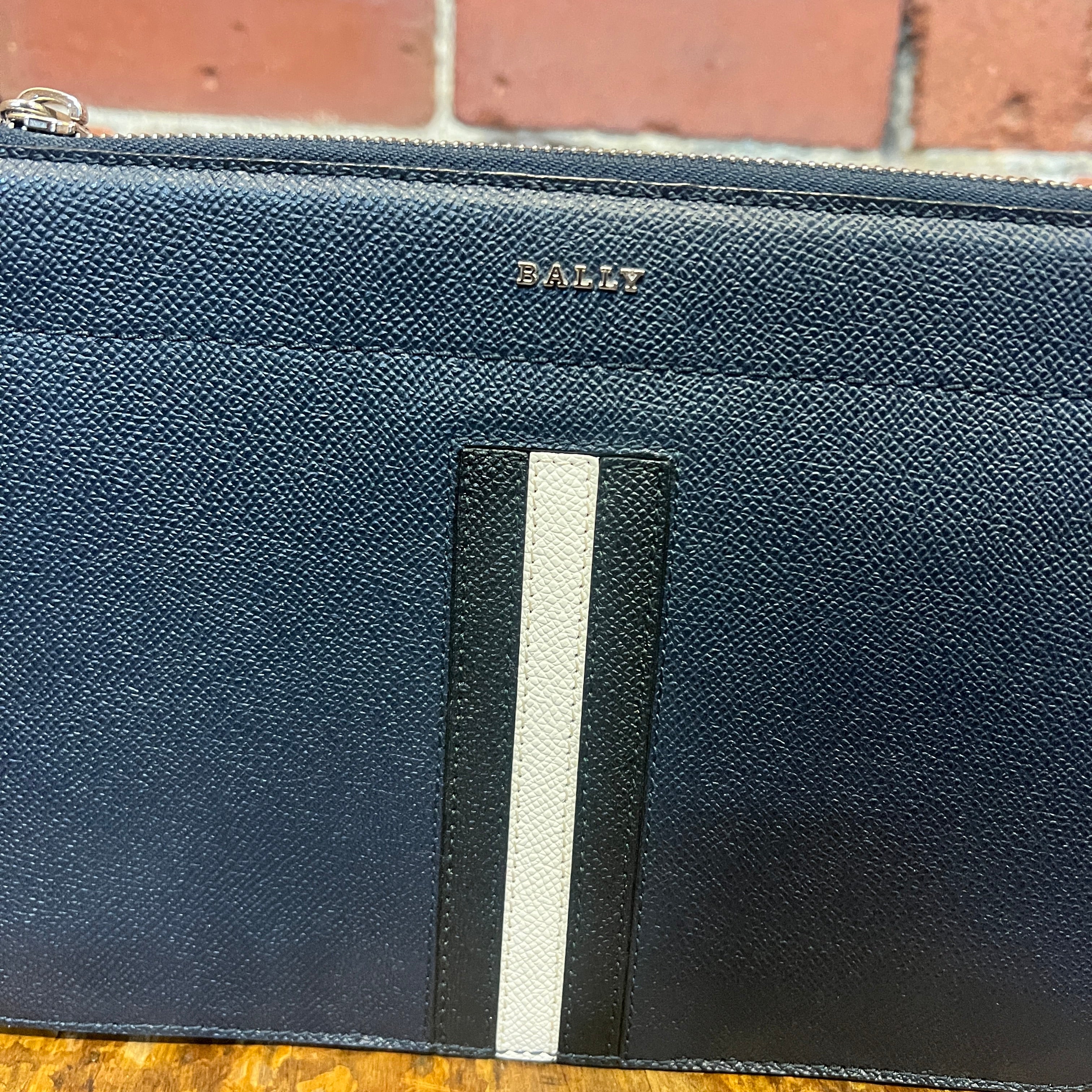 BALLY clutch bag