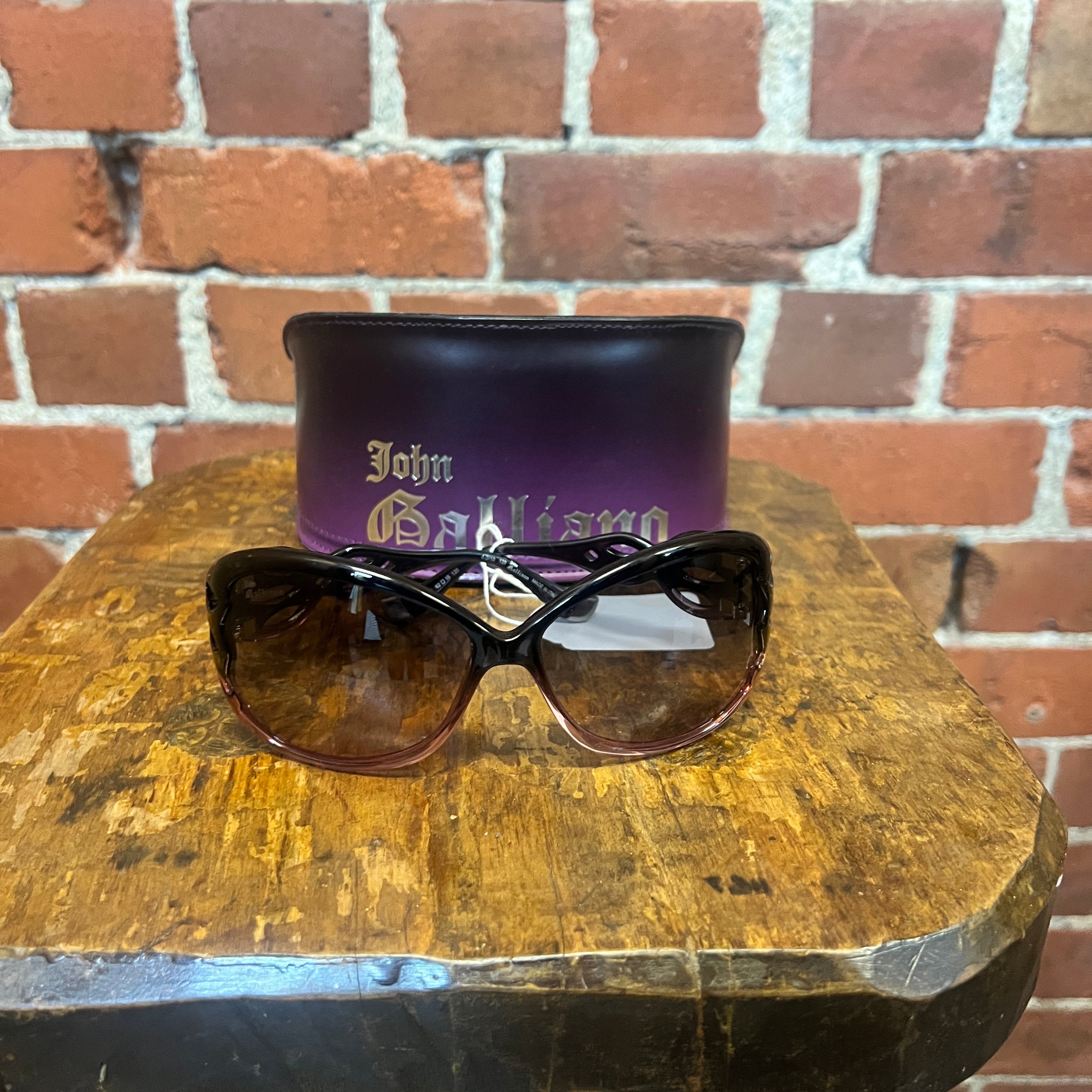 JOHN GALLIANO y2k Sunglasses