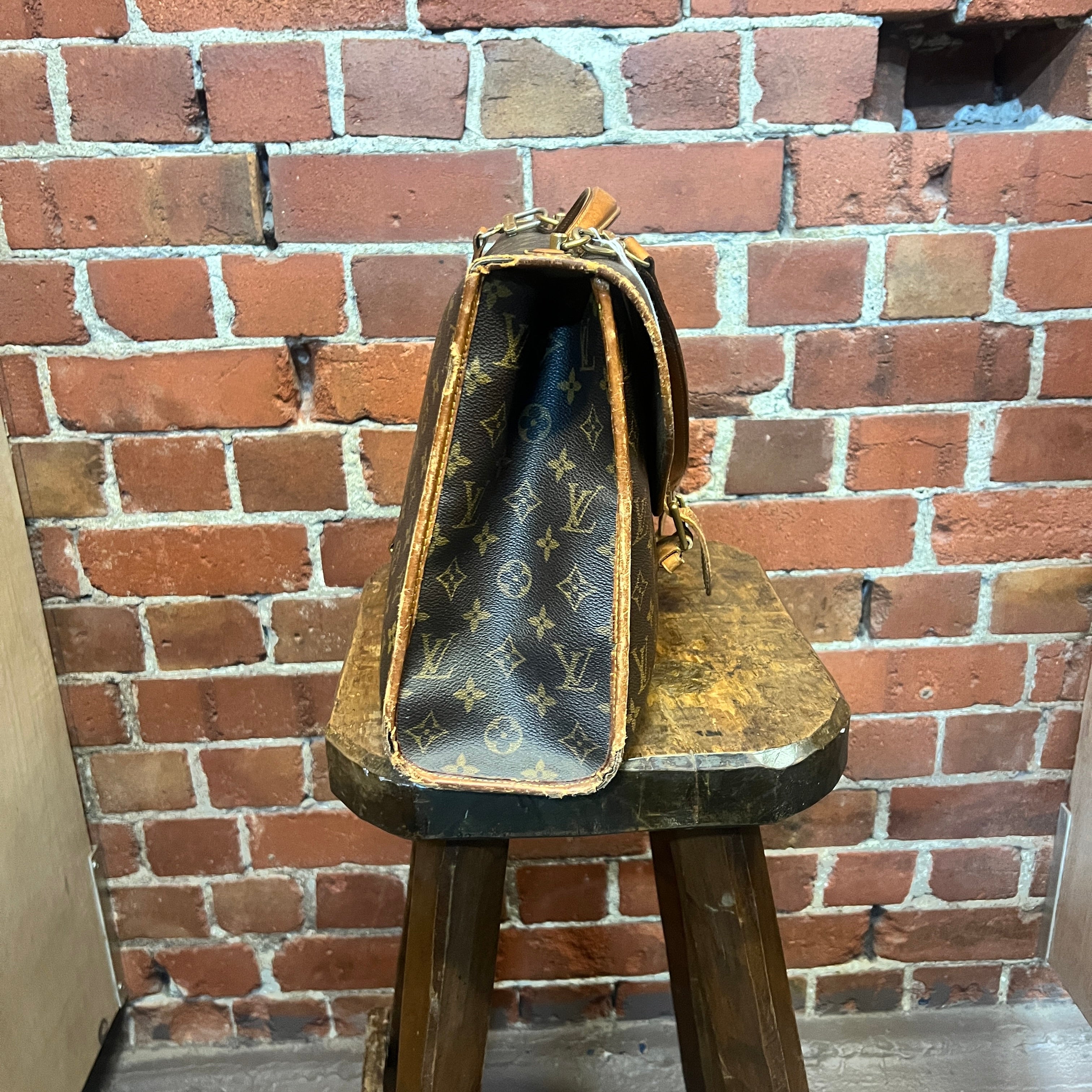 LOUIS VUITTON 1990's satchel bag