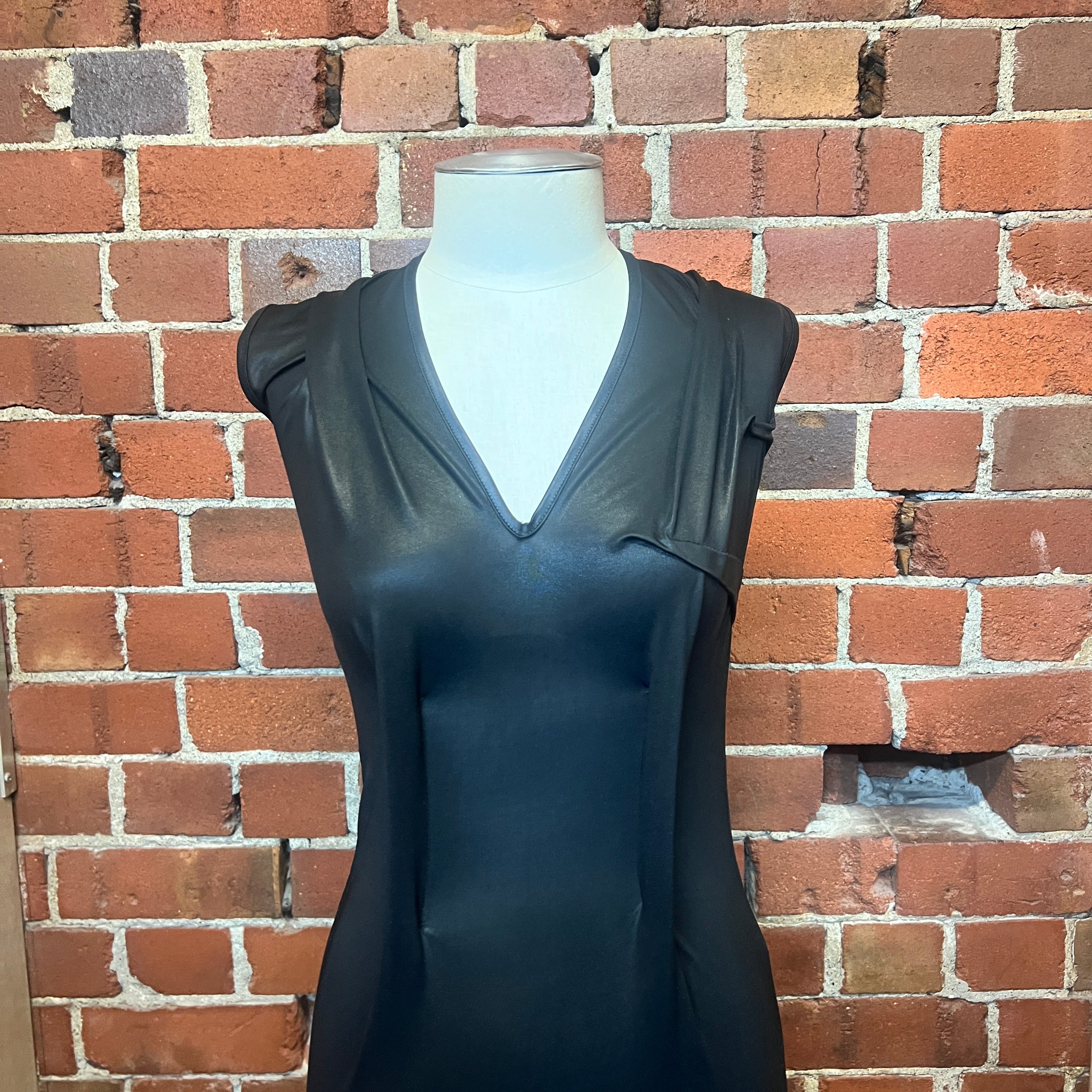 VIVIENNE WESTWOOD sexy LBD