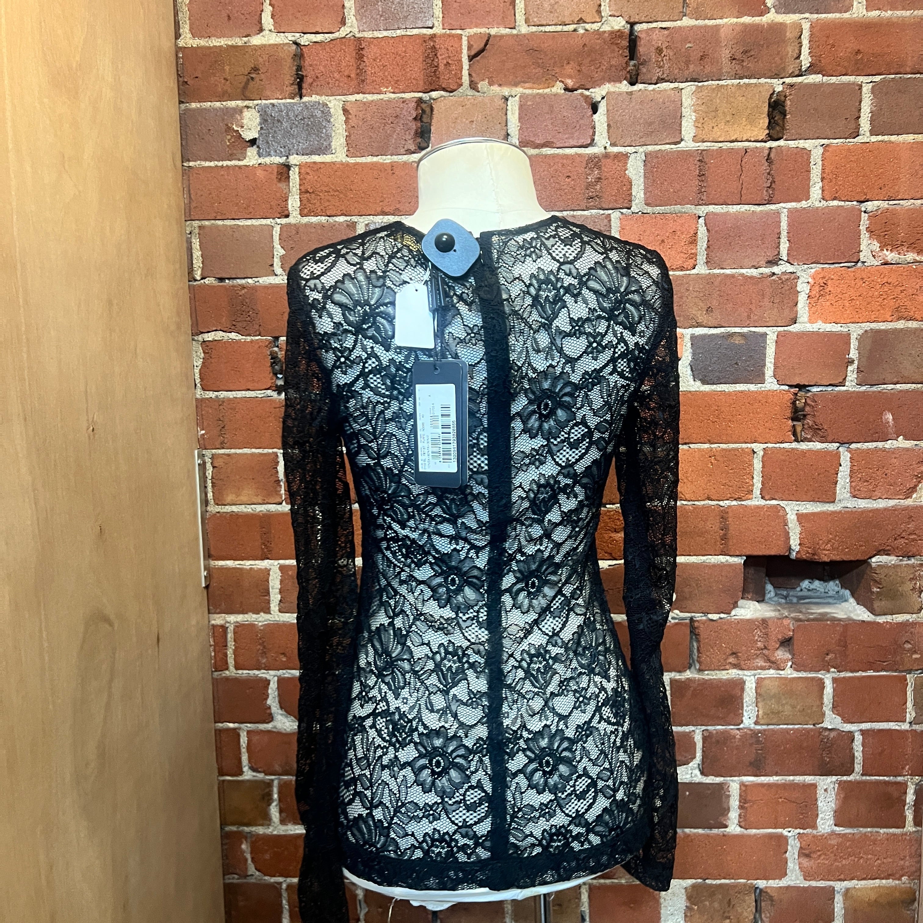 DOLCE AND GABBANA lace top