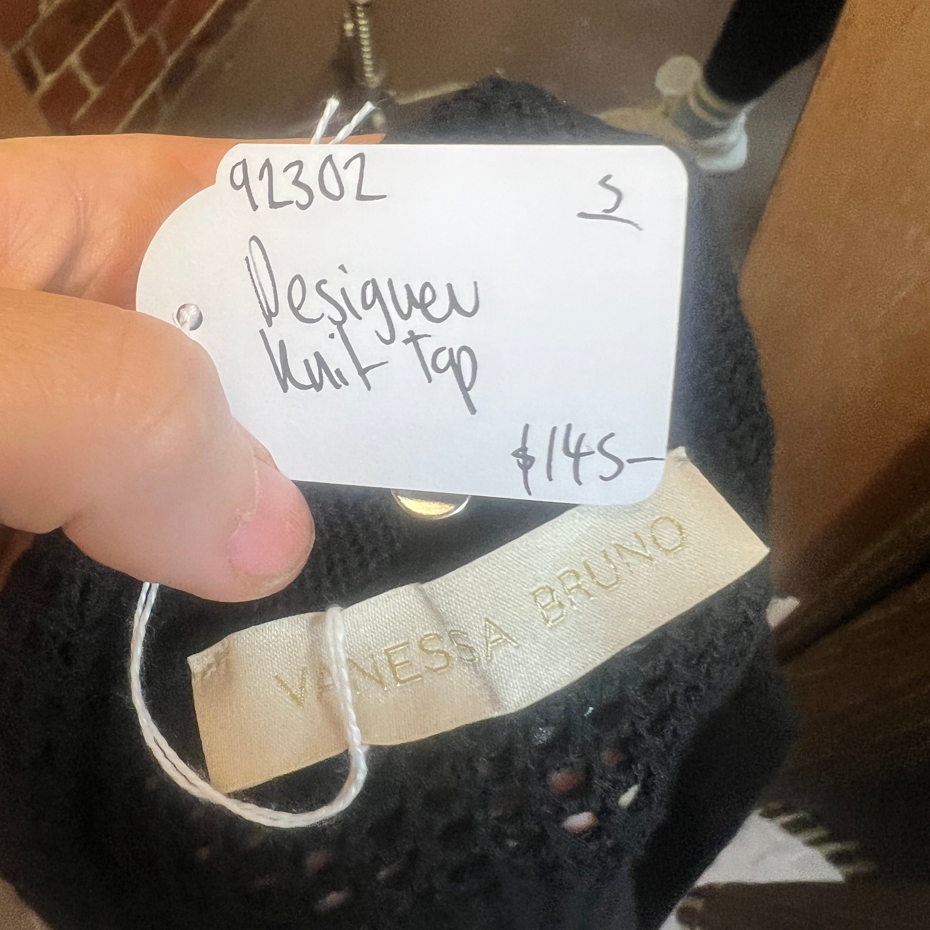 VANESSA BRUNO net top