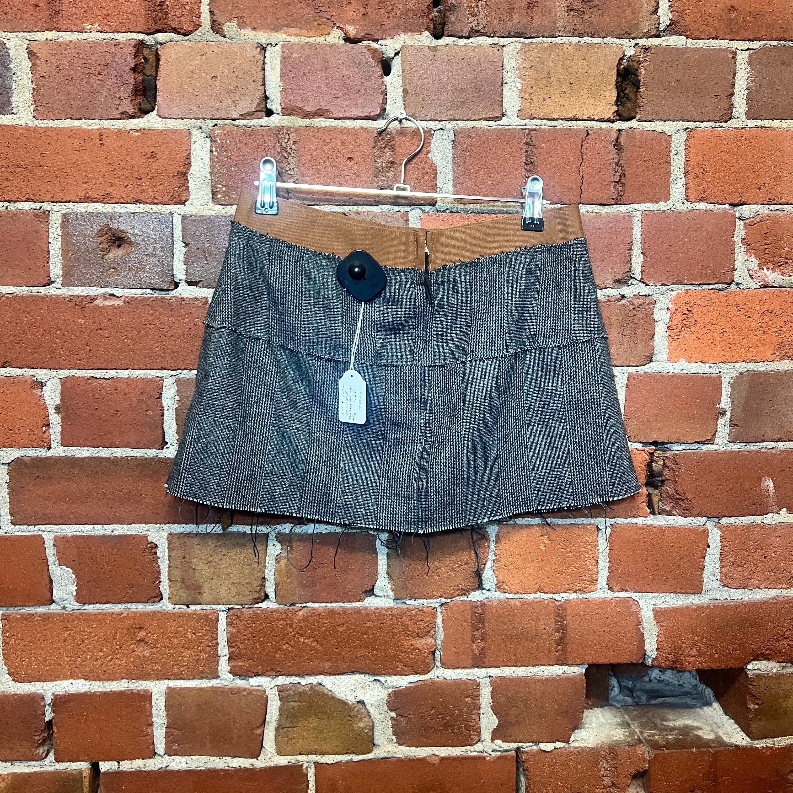 DOLCE AND GABBANA mini skirt