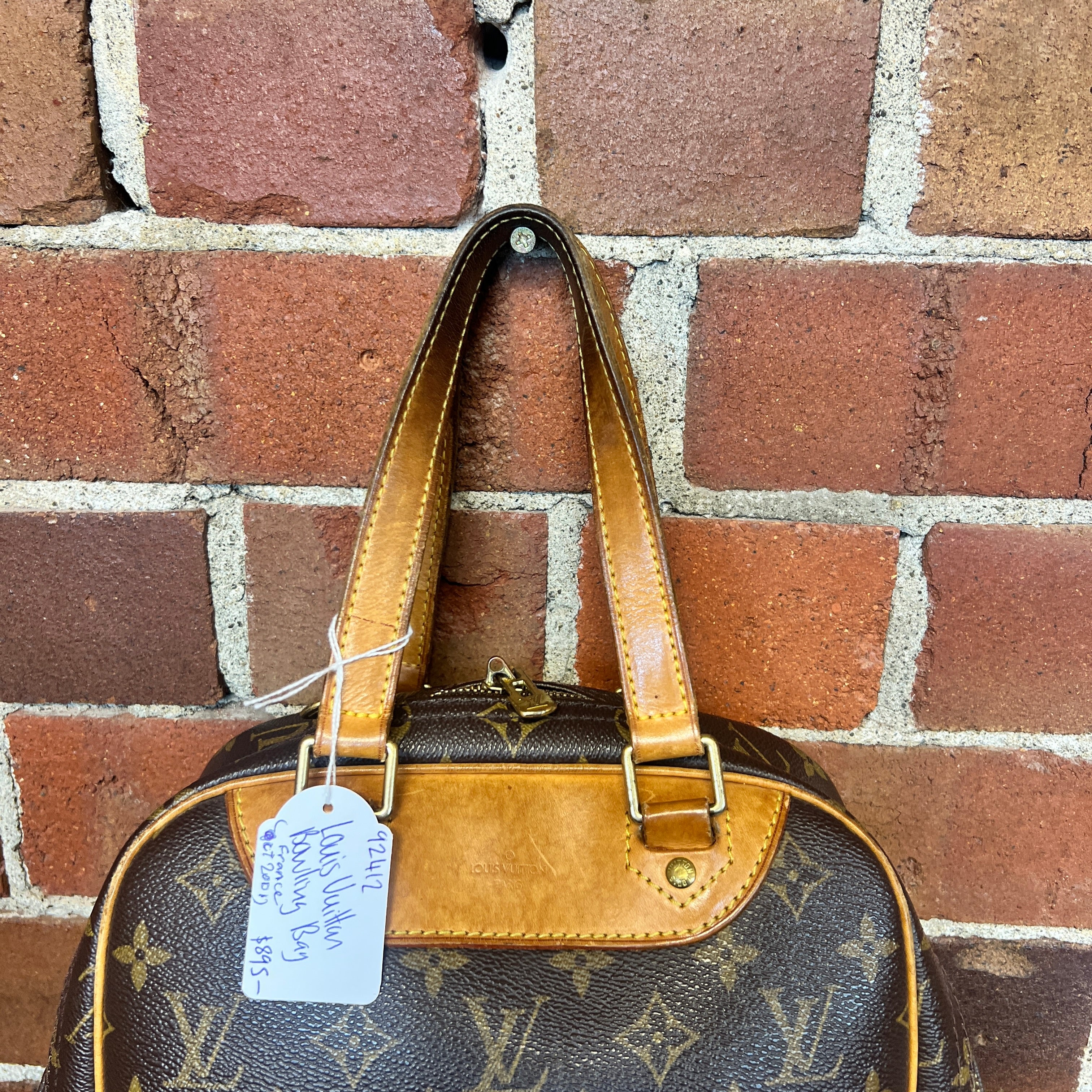 LOUIS VUITTON  bowling style bag
