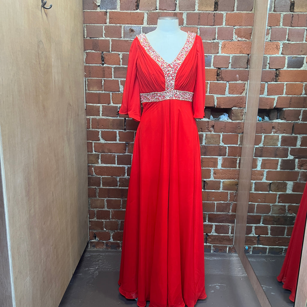 USA DESIGNER high-end beaded gown