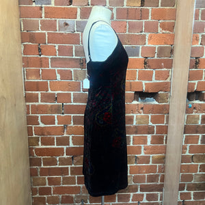 BETSY JOHNSTON Y2K Velvet dress