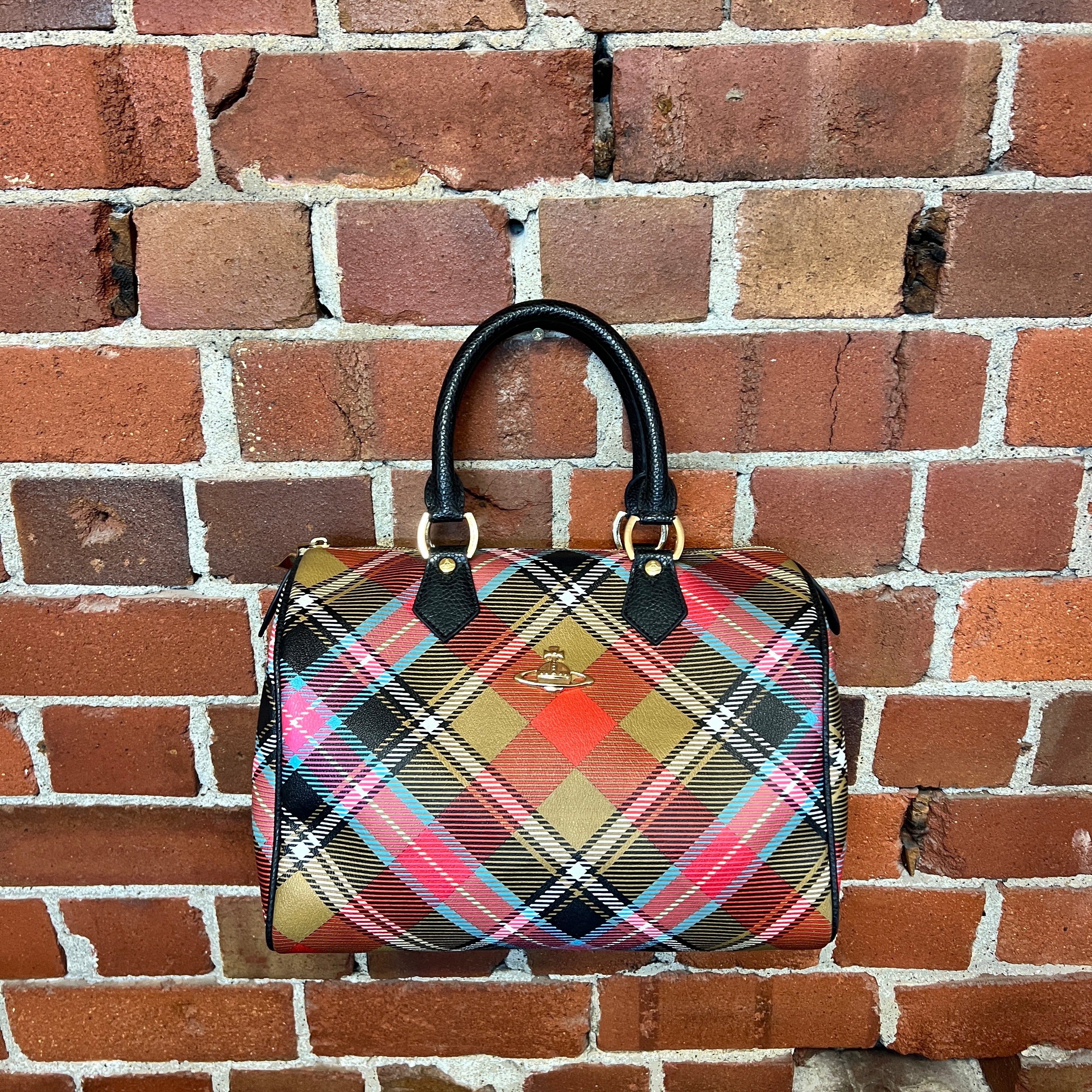 VIVIENNE WESTWOOD tartan go bag