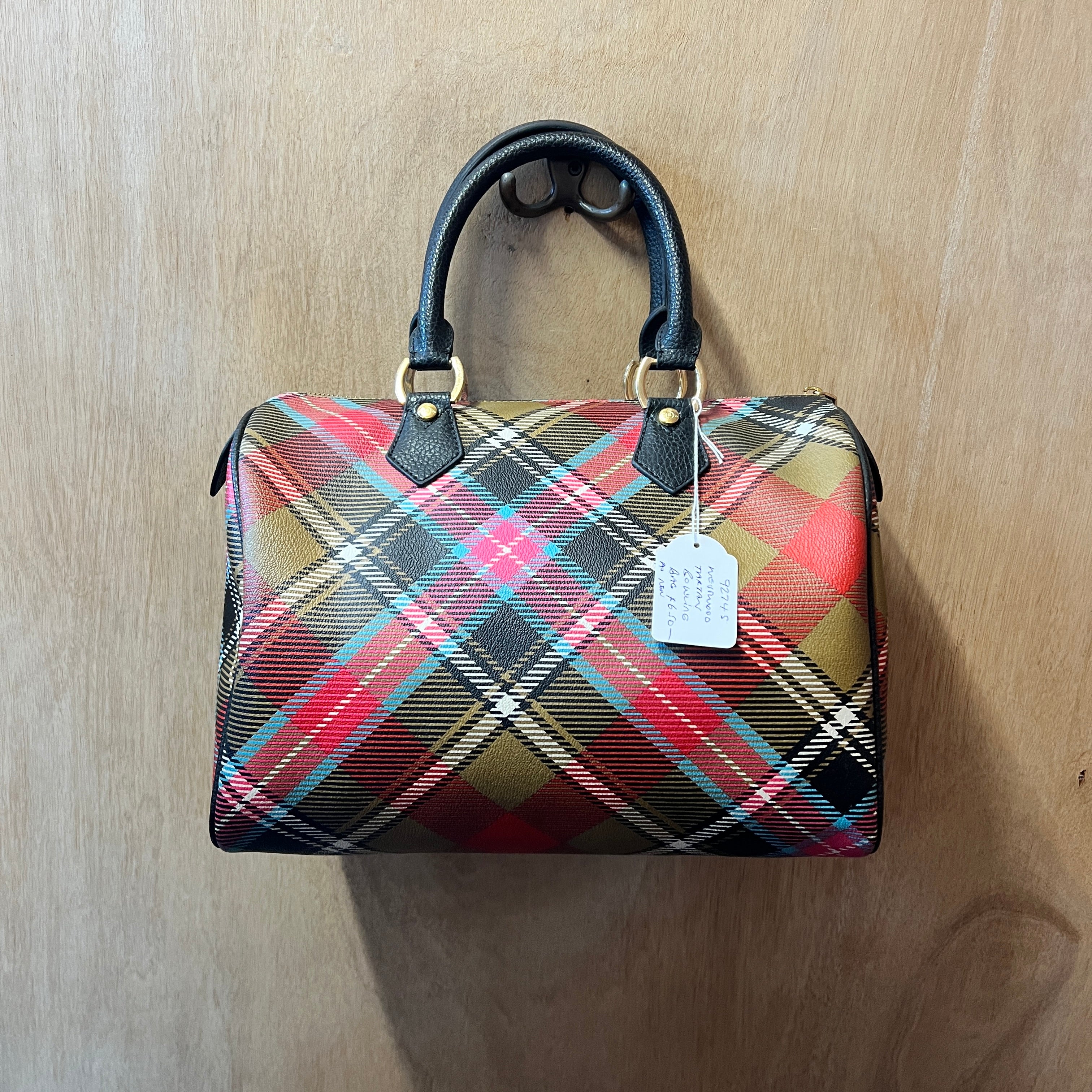 VIVIENNE WESTWOOD tartan go bag