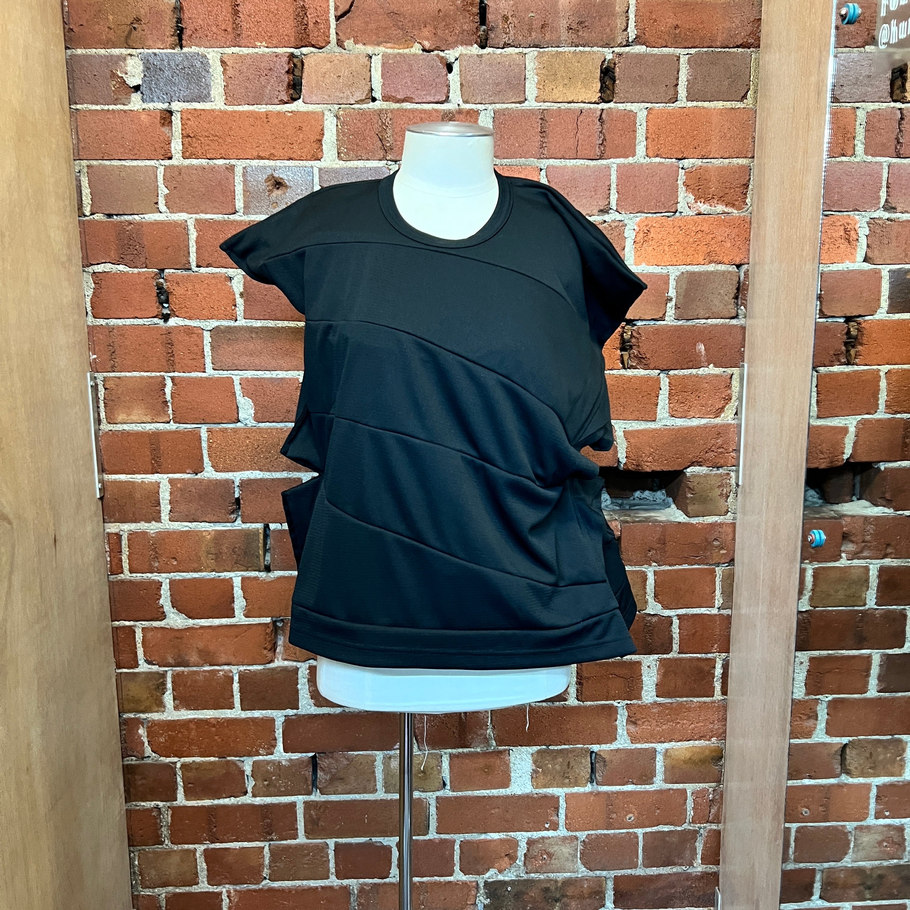 COMME DES GARCONS structured top