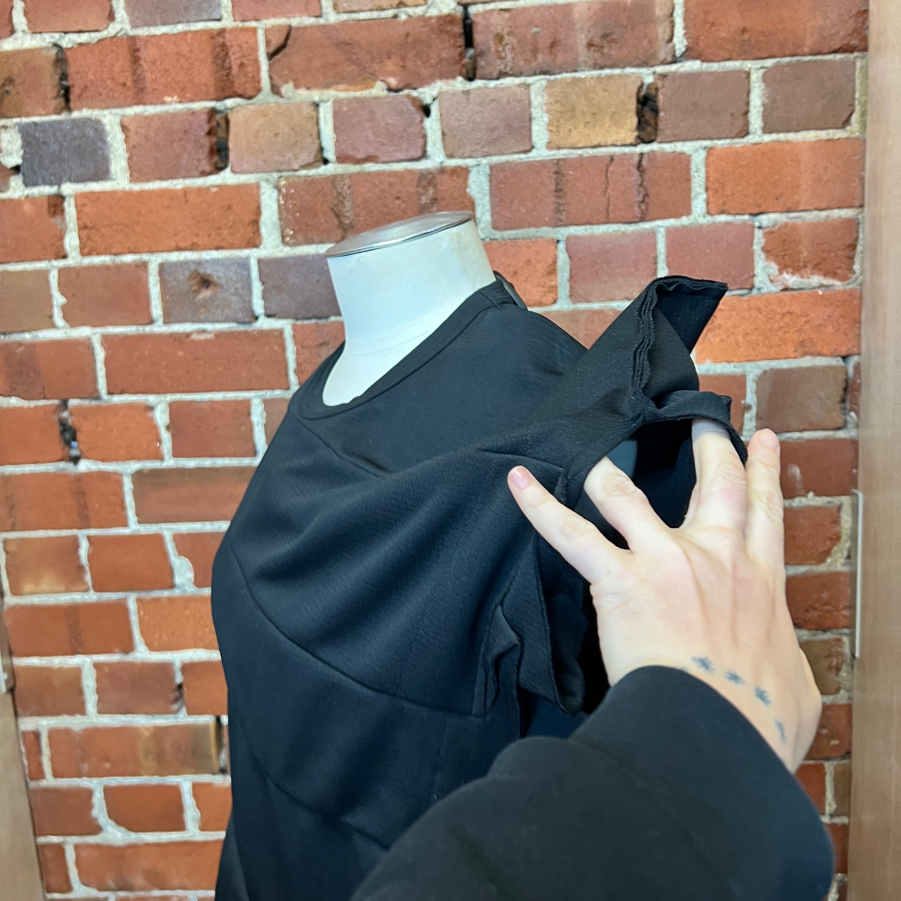 COMME DES GARCONS structured top