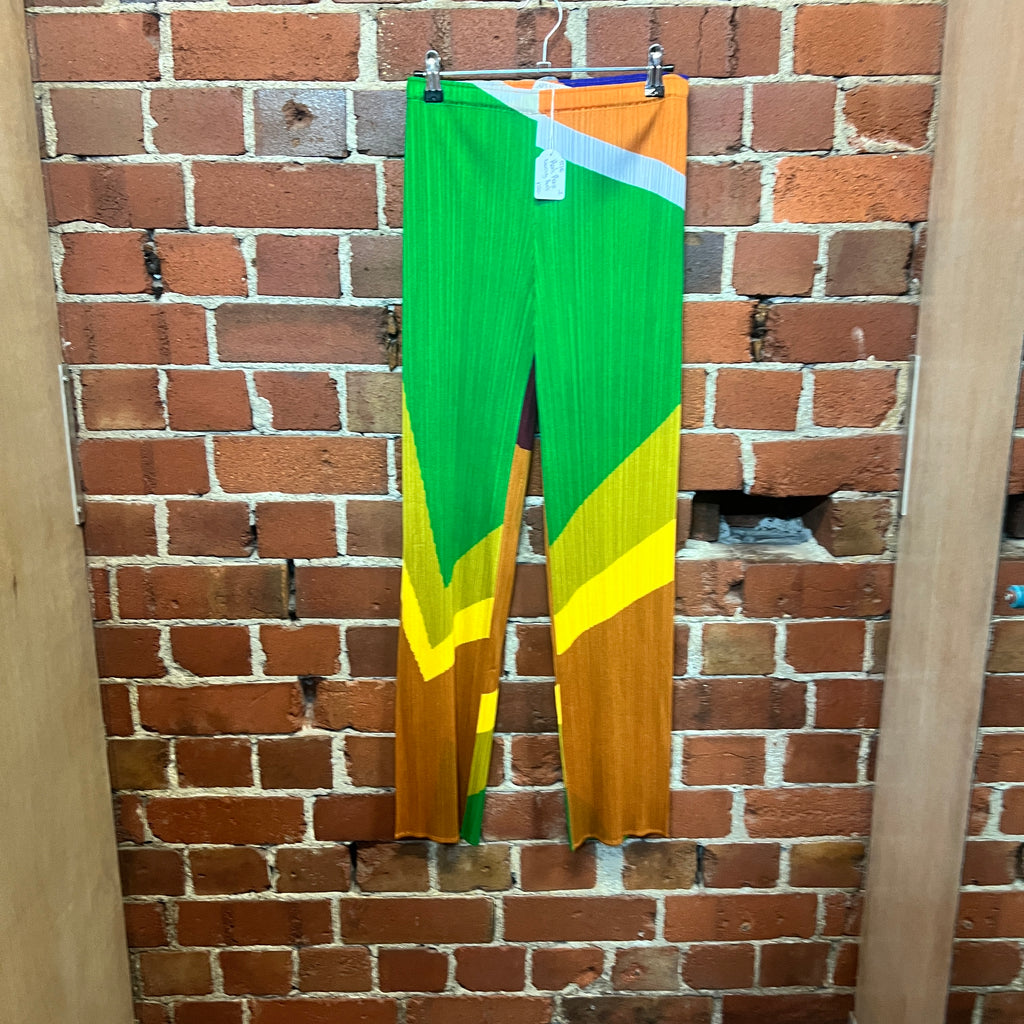 PLEATS PLEASE trousers