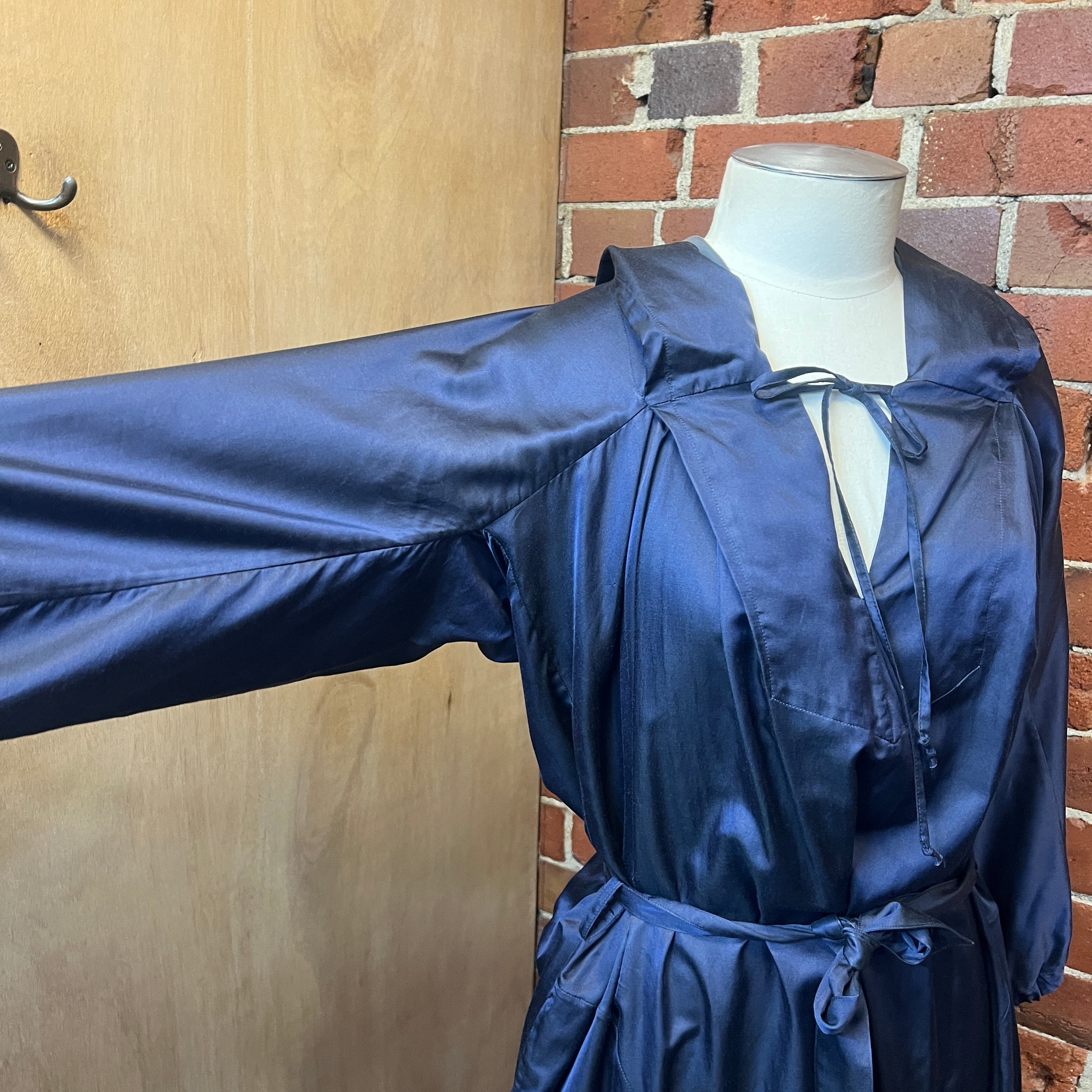 VIVIENNE WESTWOOD polished cotton hooded dress