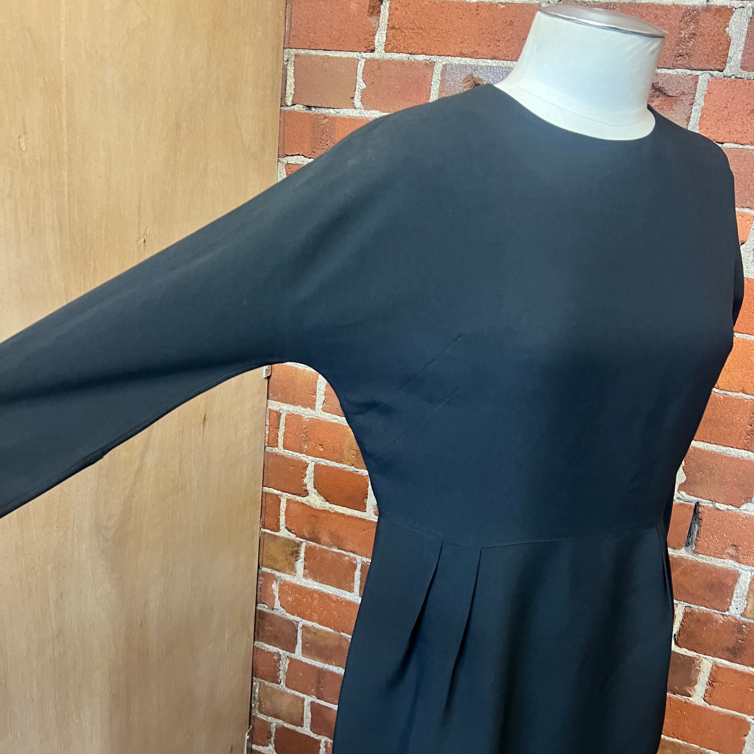 MARTIN MARGIELA REPRODUCTION OF OLD GARMENTS