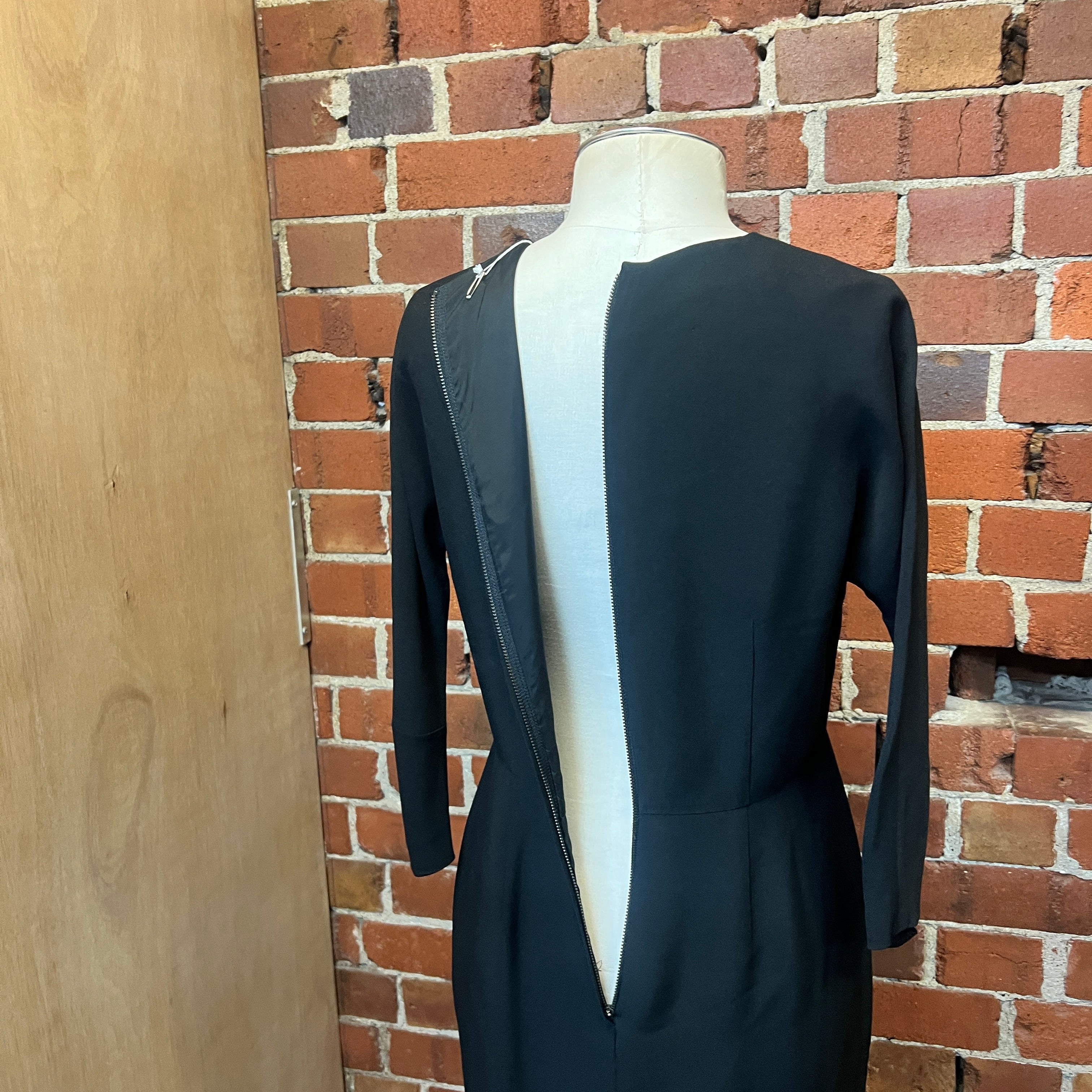 MARTIN MARGIELA REPRODUCTION OF OLD GARMENTS