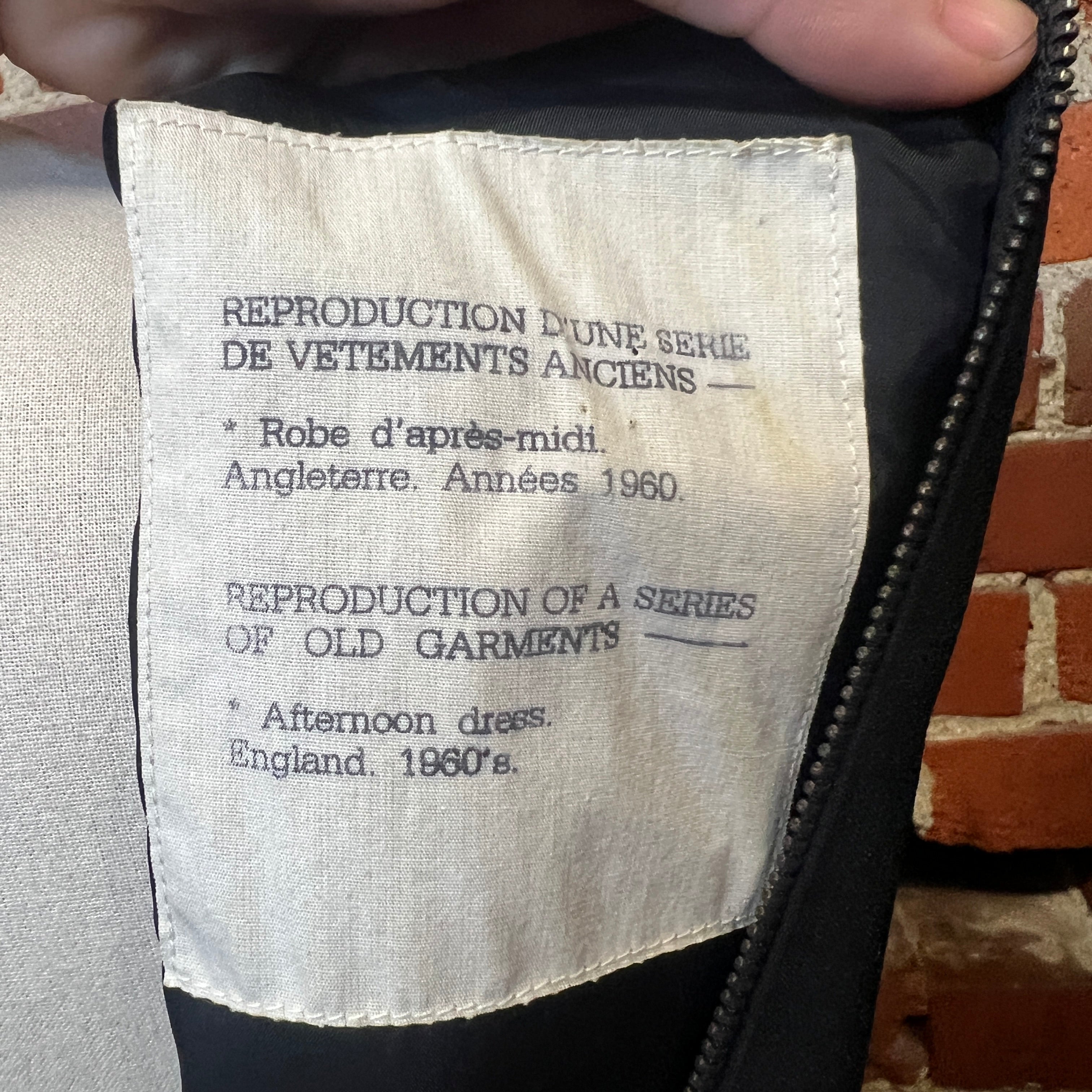 MARTIN MARGIELA REPRODUCTION OF OLD GARMENTS