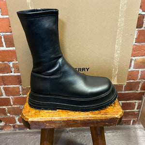 BURBERRY chunky leather boots 40