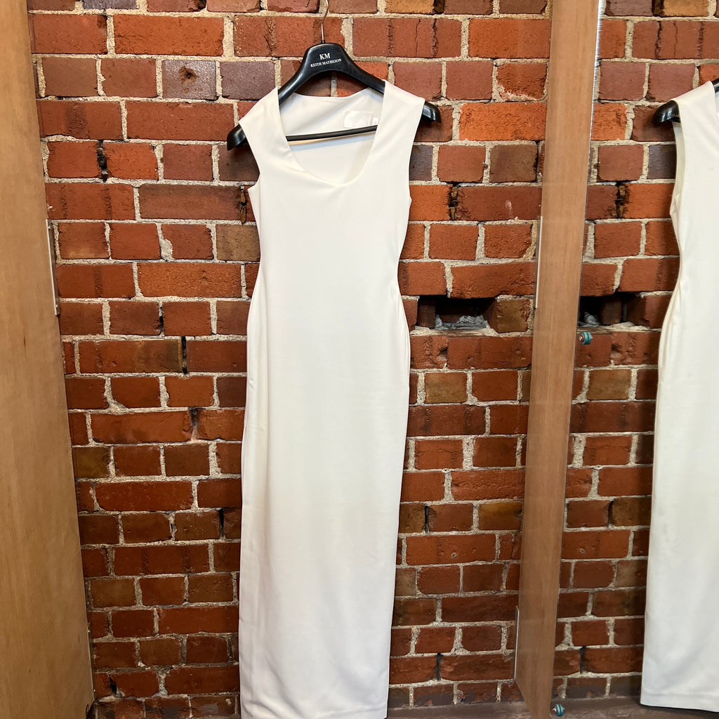 SOLACE stretch white gown