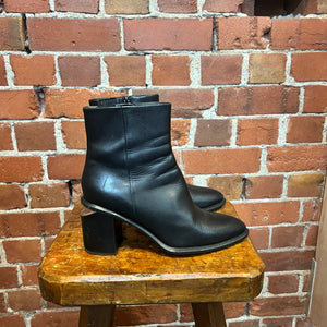 ALEXANDER WANG leather boots 38.5