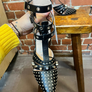 GUCCI leather bondage heels 37