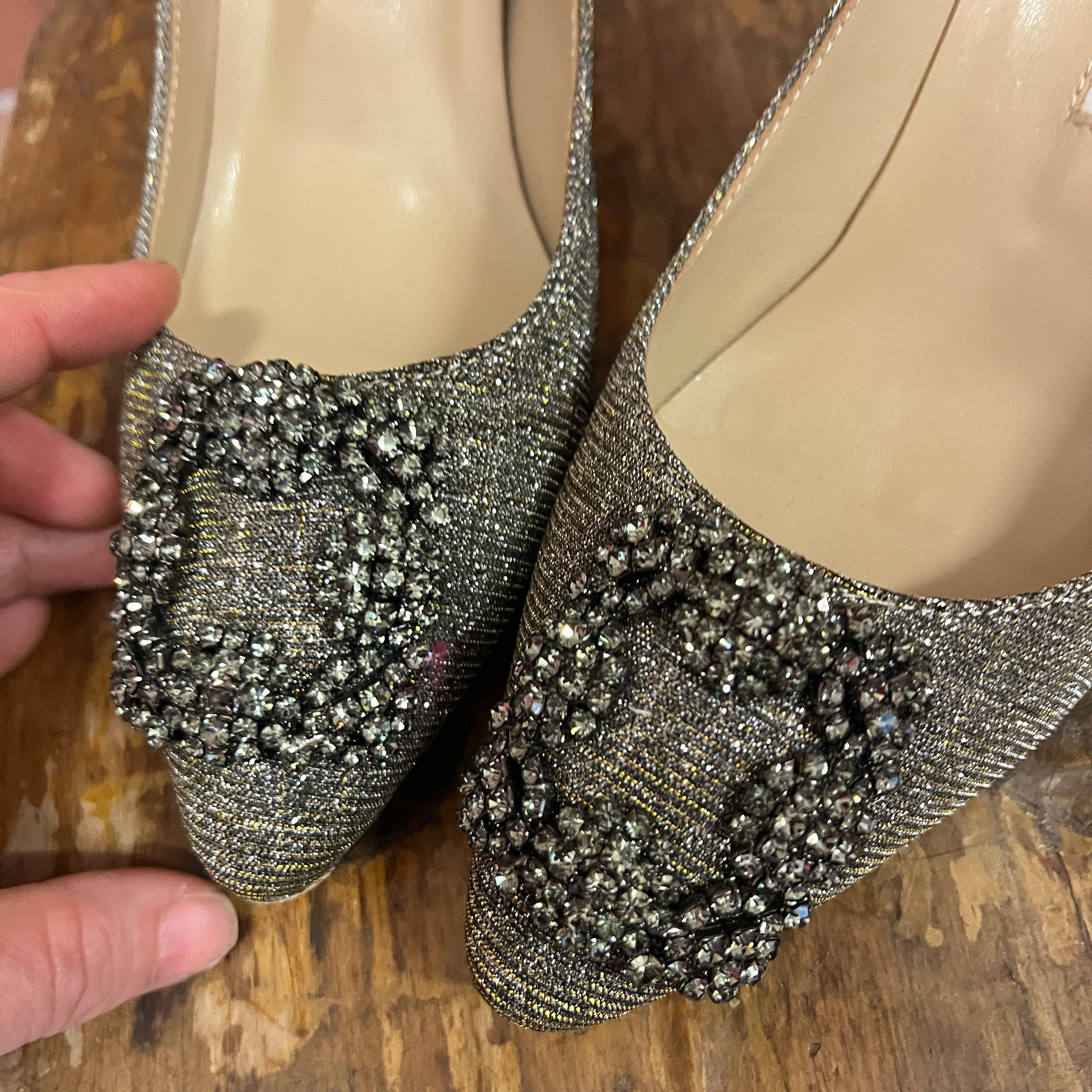 MANOLO BLANIK Rhinestone buckle heels 39