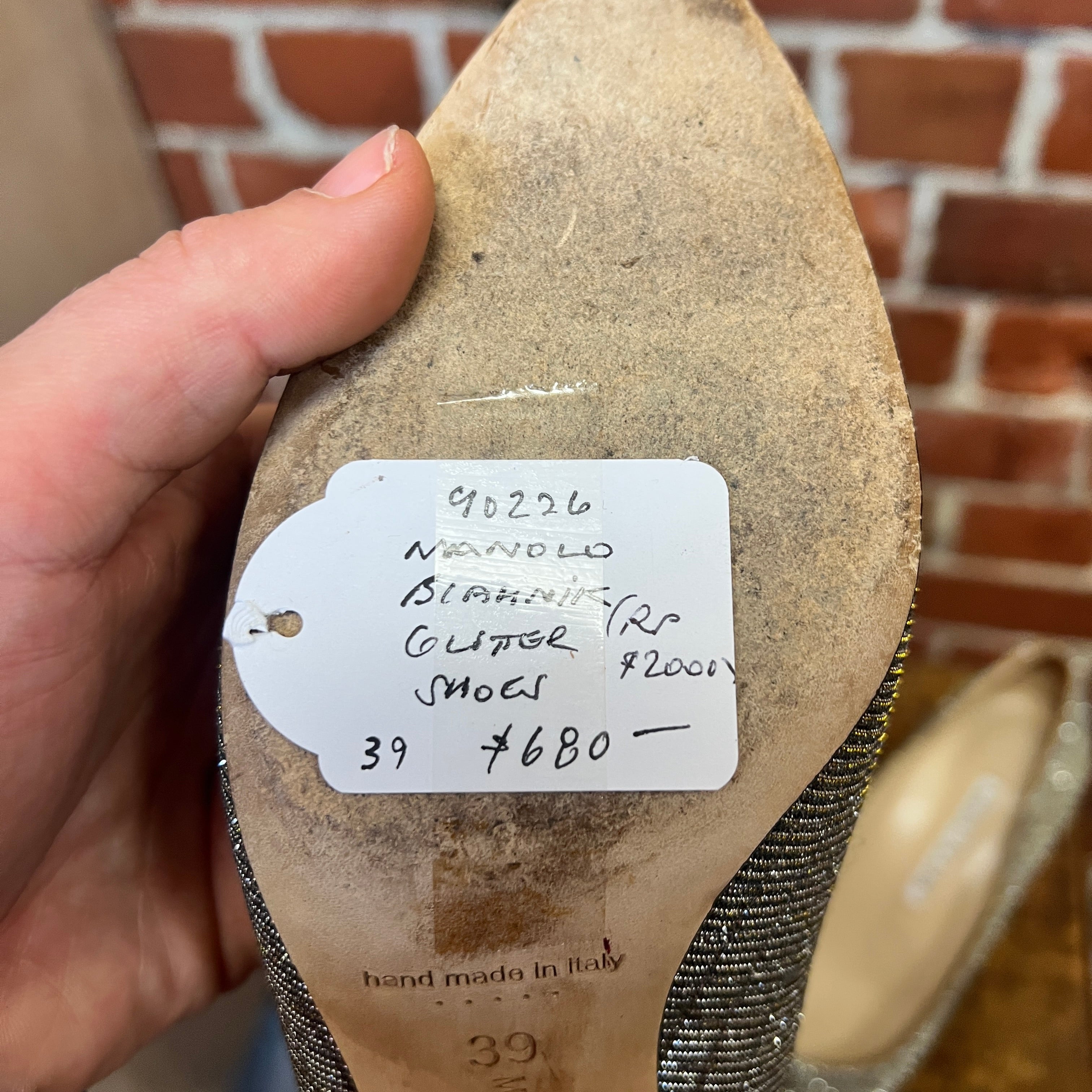 MANOLO BLANIK Rhinestone buckle heels 39