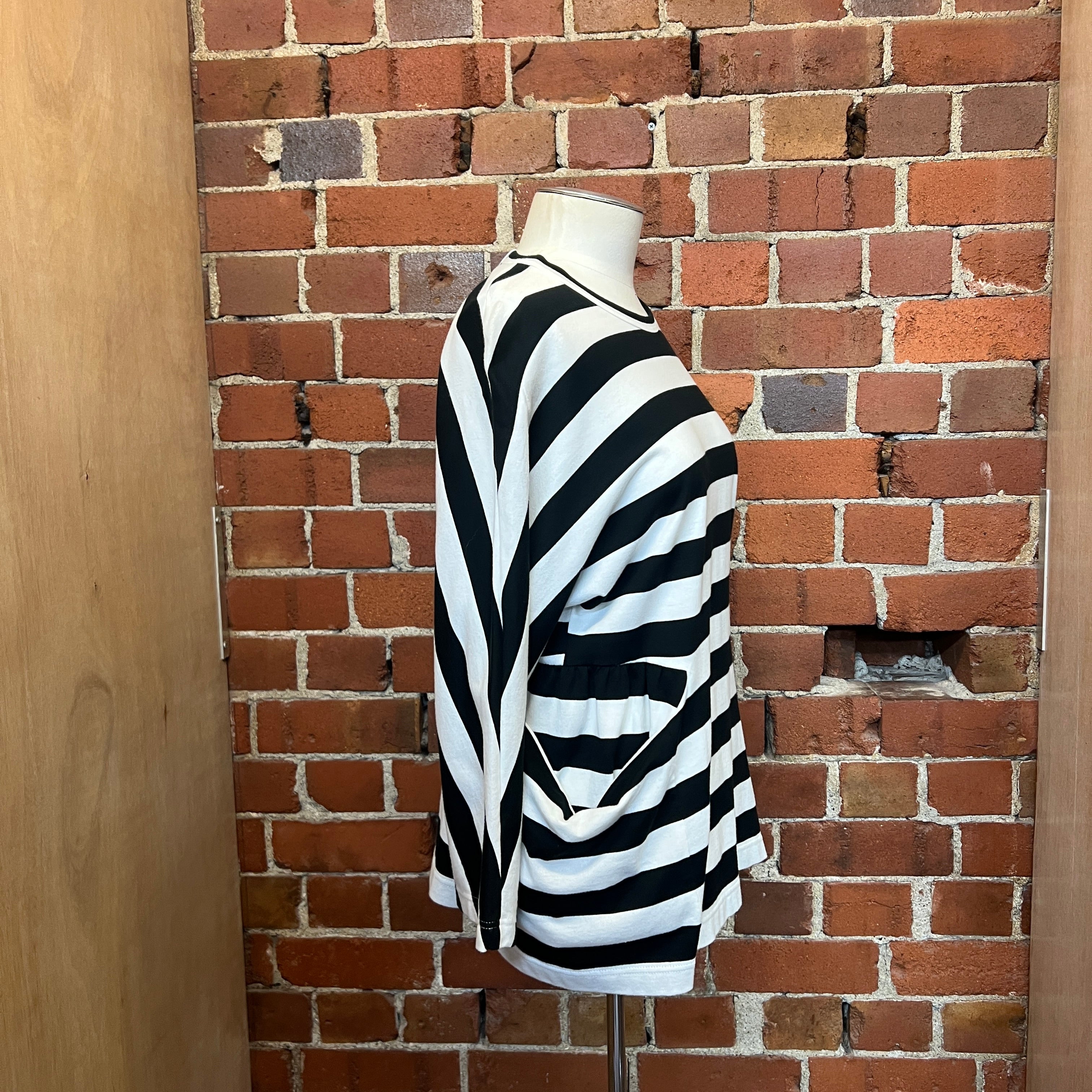 COMME DES GARCONS striped top