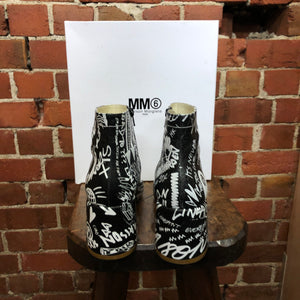 MARGIELA Graffiti boots 40