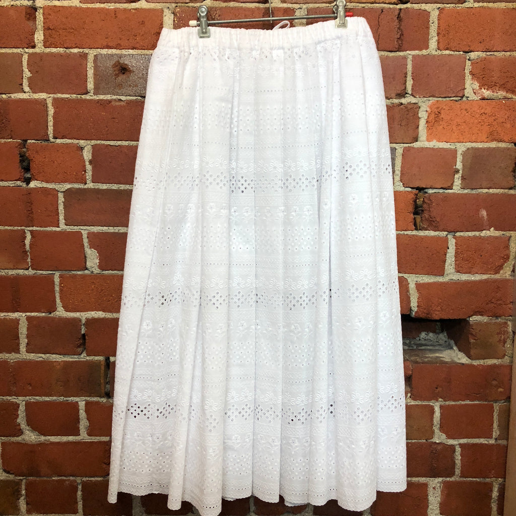 COMME DES GARCONS Broderie anglaise skirt L