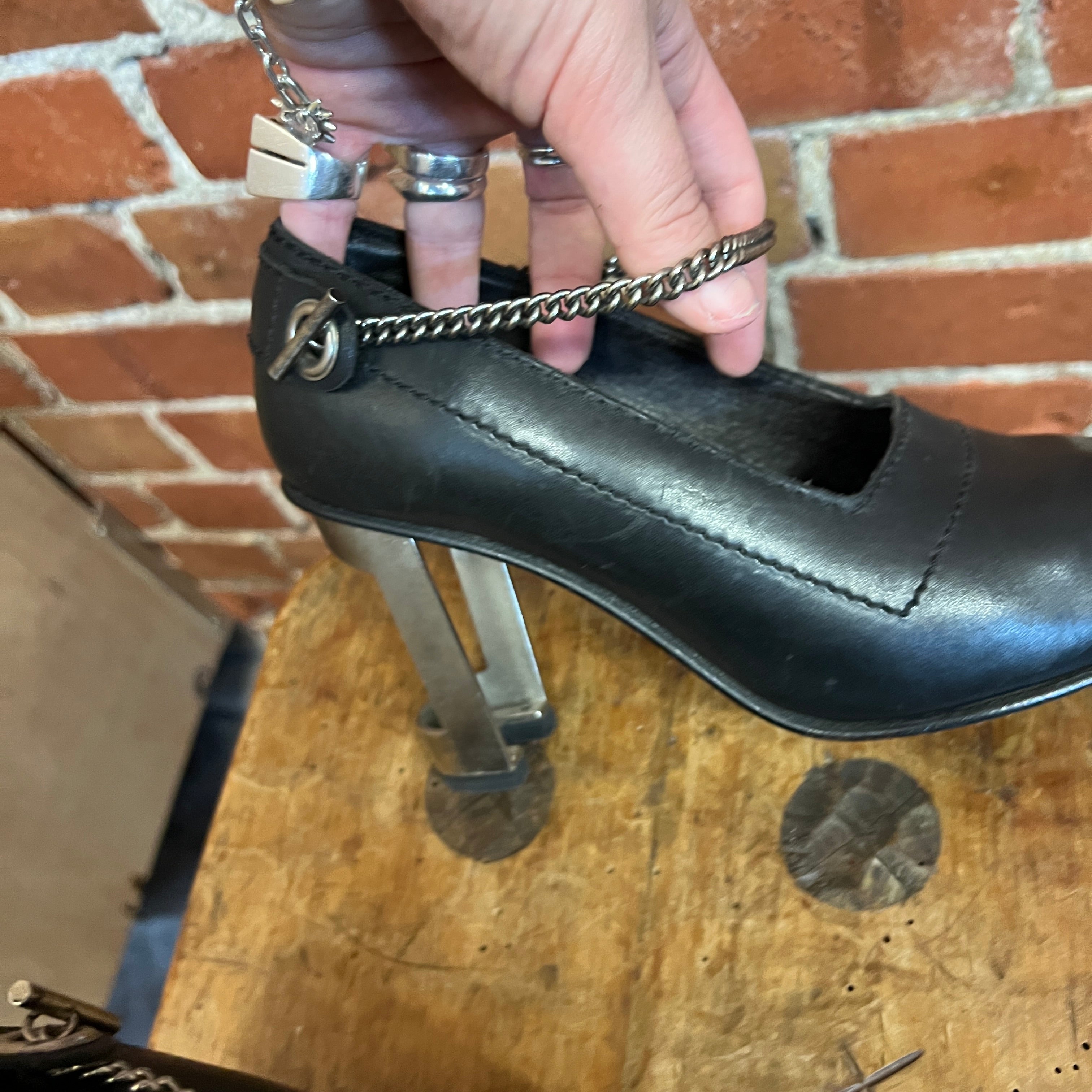 DIRK BIKKEMBERG metal heel chain shoes 38