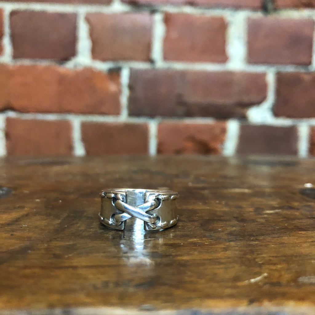 Sterling silver bondage ring