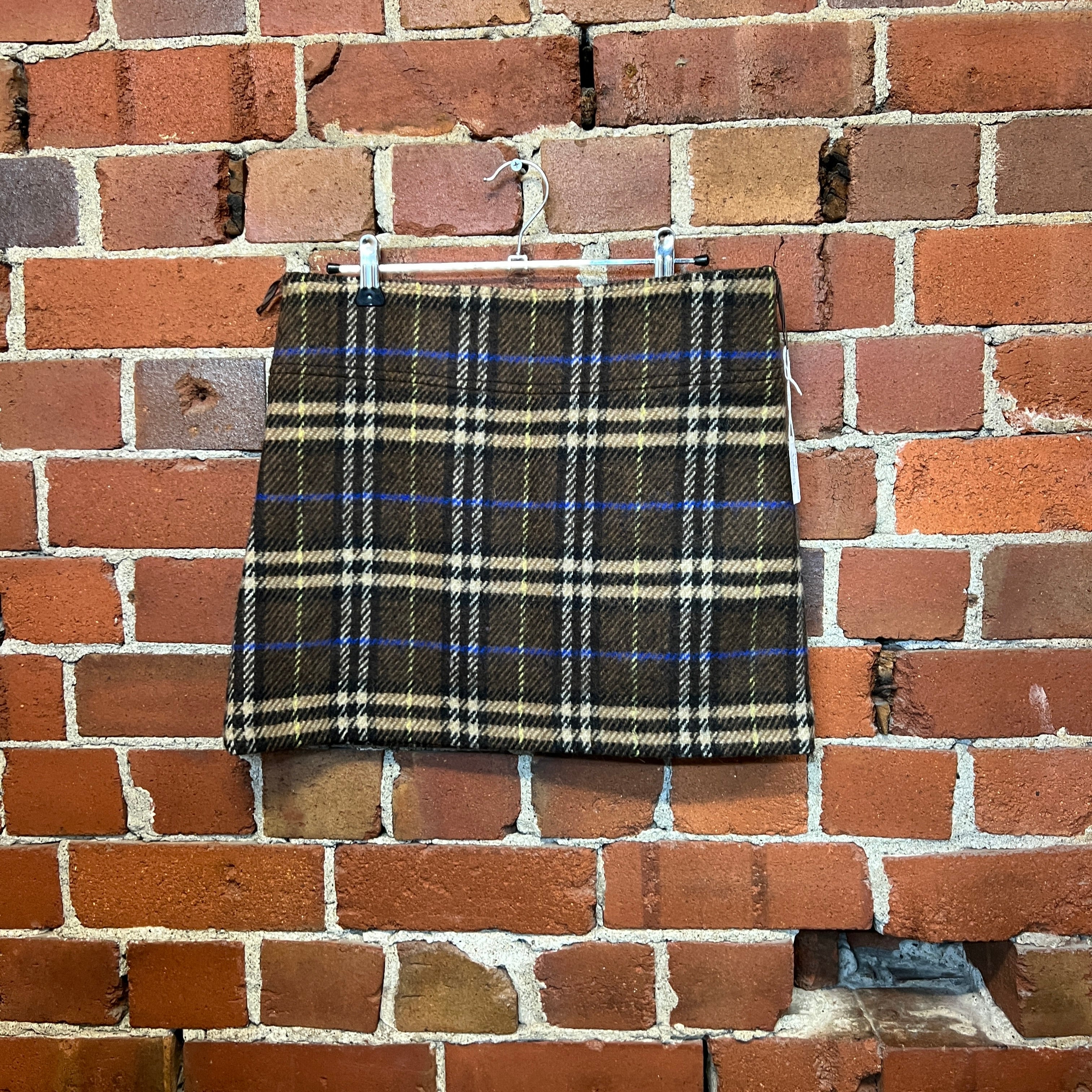 BURBERRY Y2K wool mini skirt