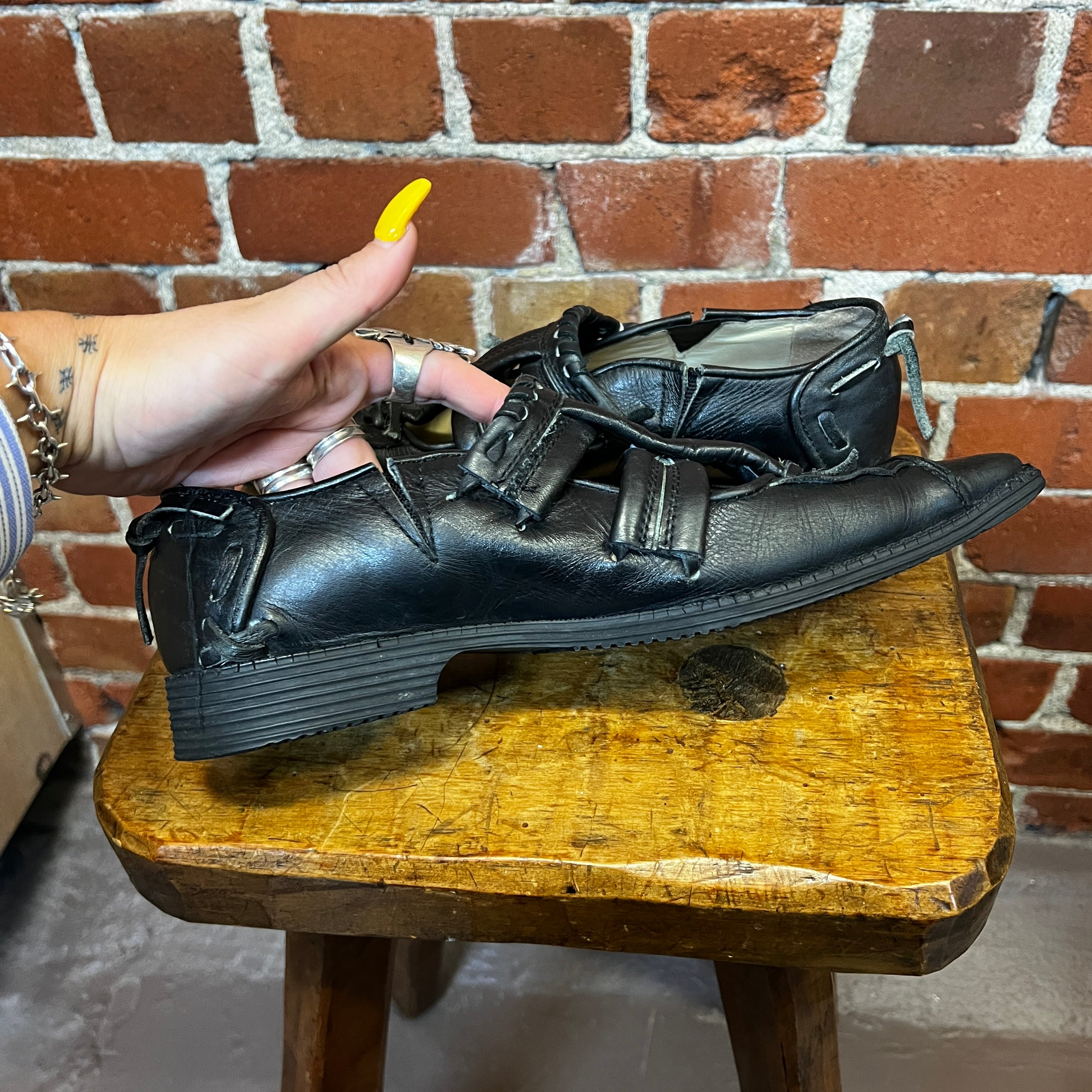 COMME DES GARCONS leather shoes 41