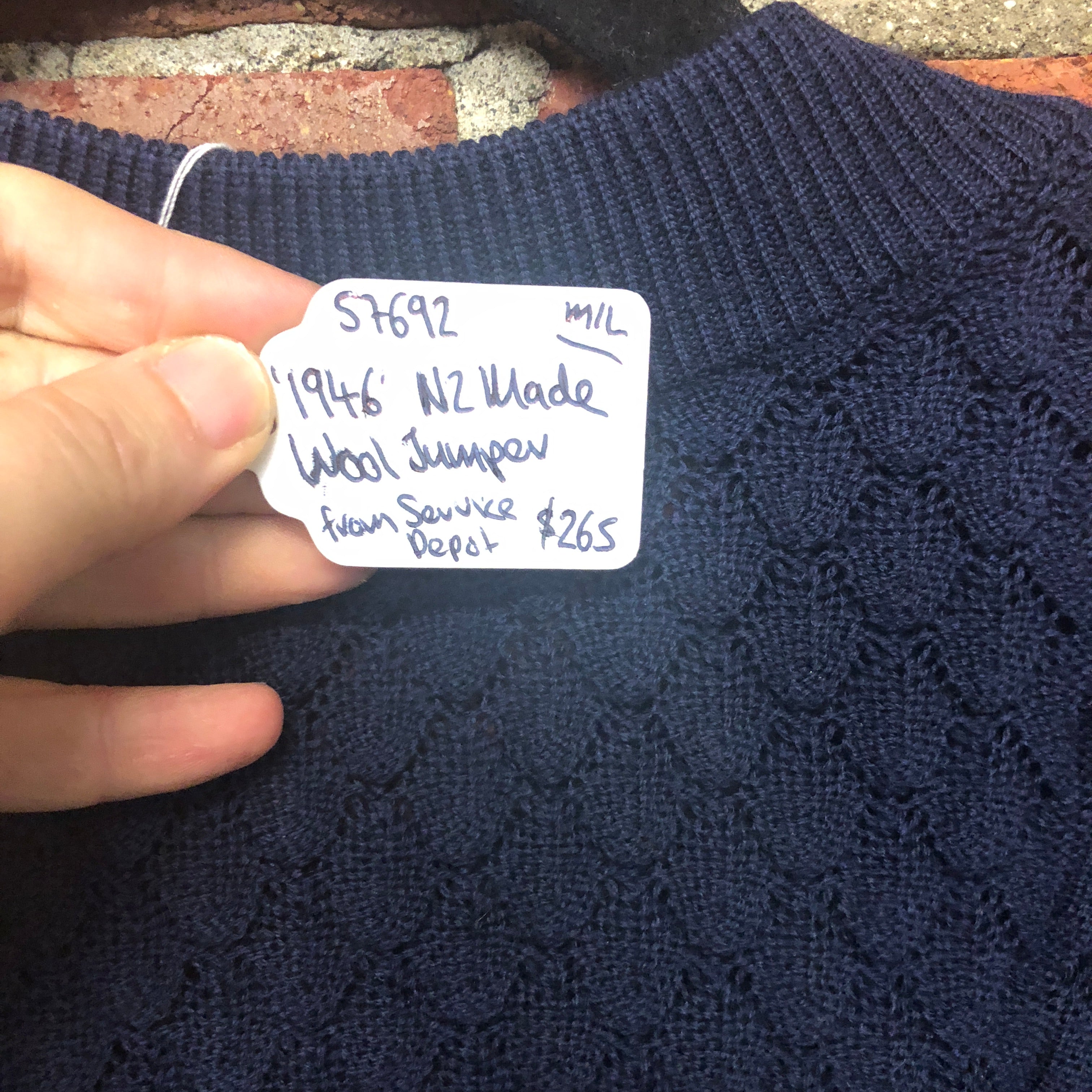 1947 NZ designer merino knit jumper