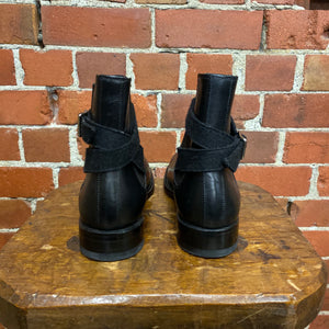 BALENCIAGA leather boots 38