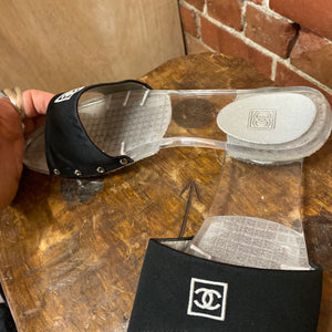 CHANEL 1990s clear slides 38