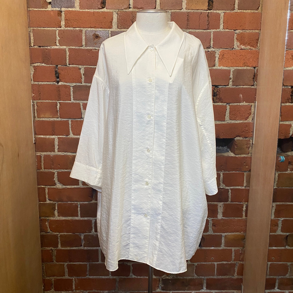 LEMARIE white shirt