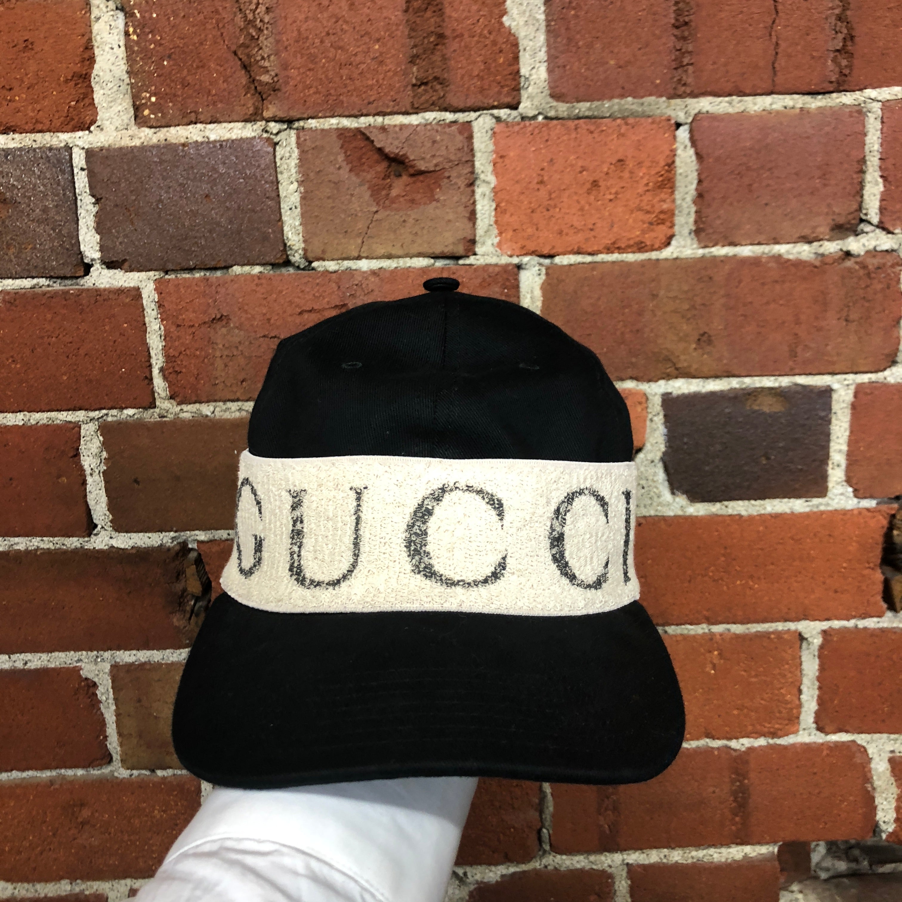 GUCCI Baseball hat with Gucci headband