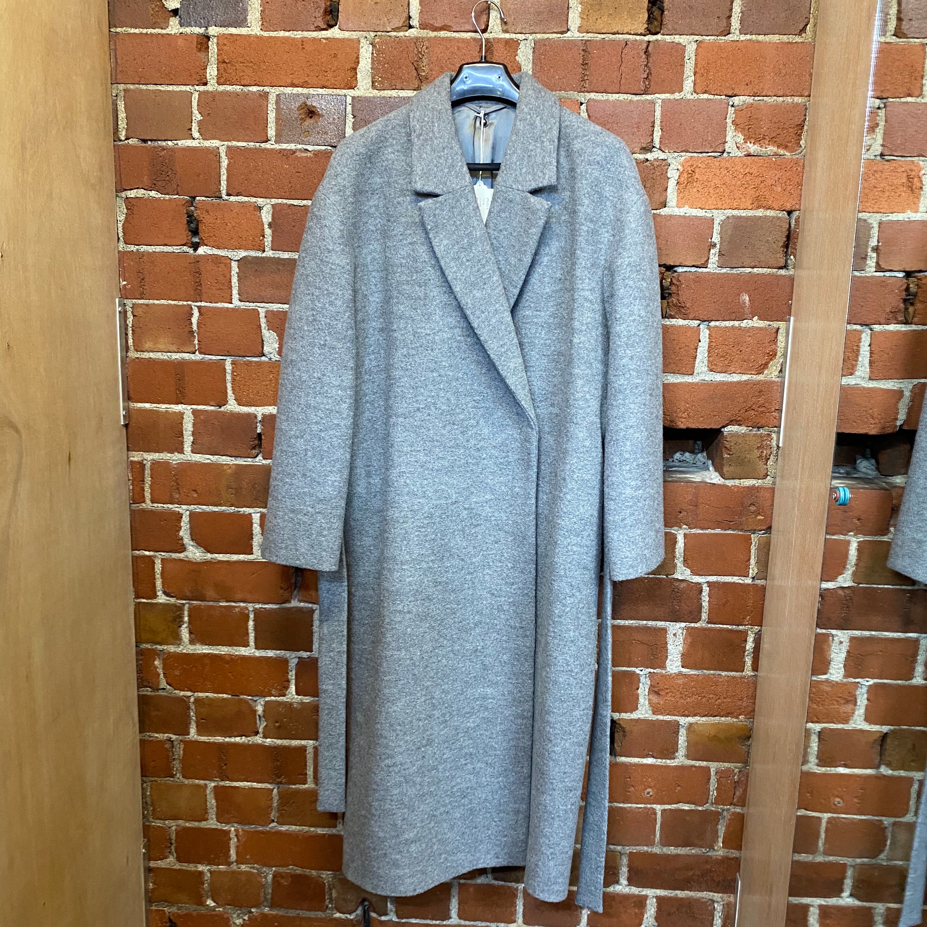 COS Thick wool coat