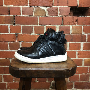 Y-3 leather snakers 40.5