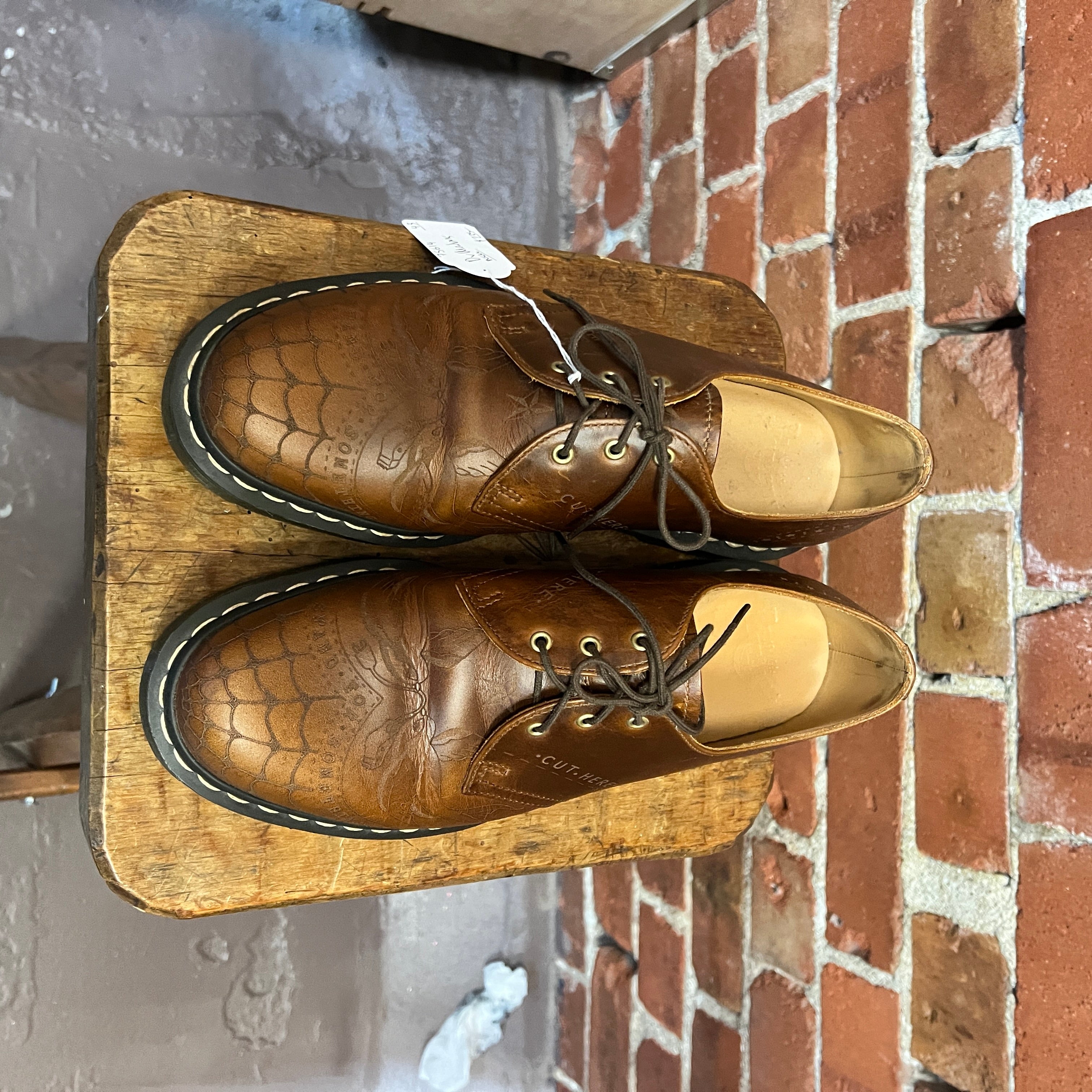 DR MARTENS leather shoes 43 Wellington Hunters and Collectors