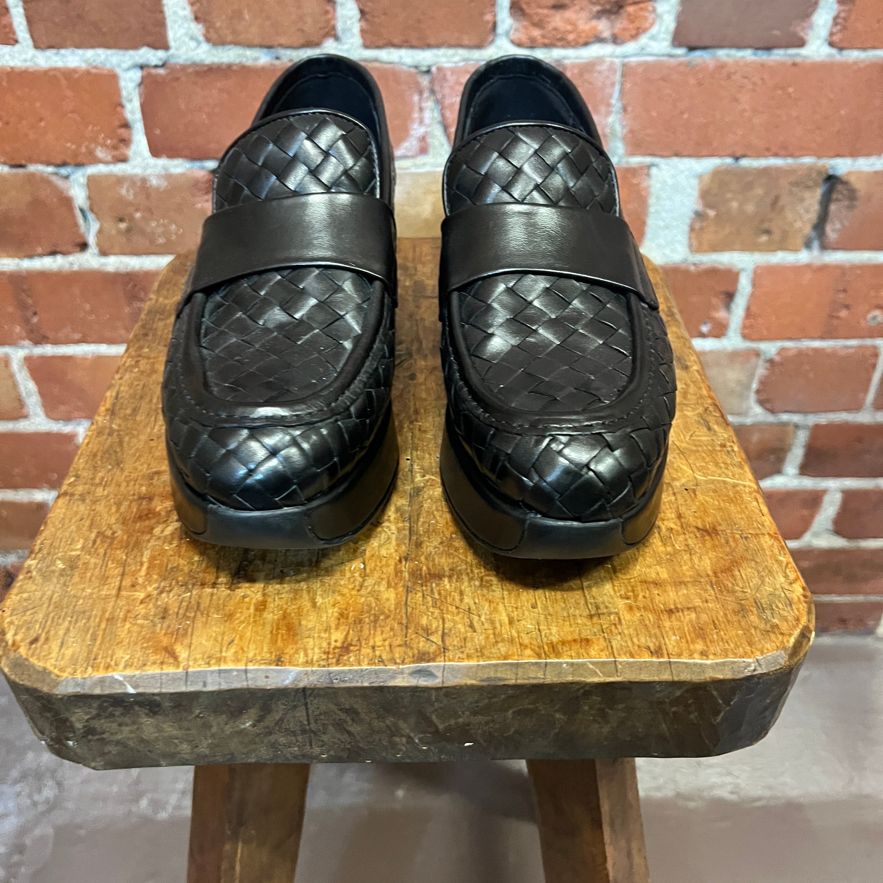 PONS QUINTANA Woven leather loafers 38