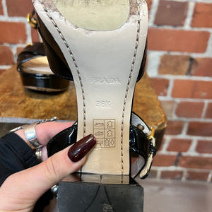 PRADA patent leather sandals 36.5