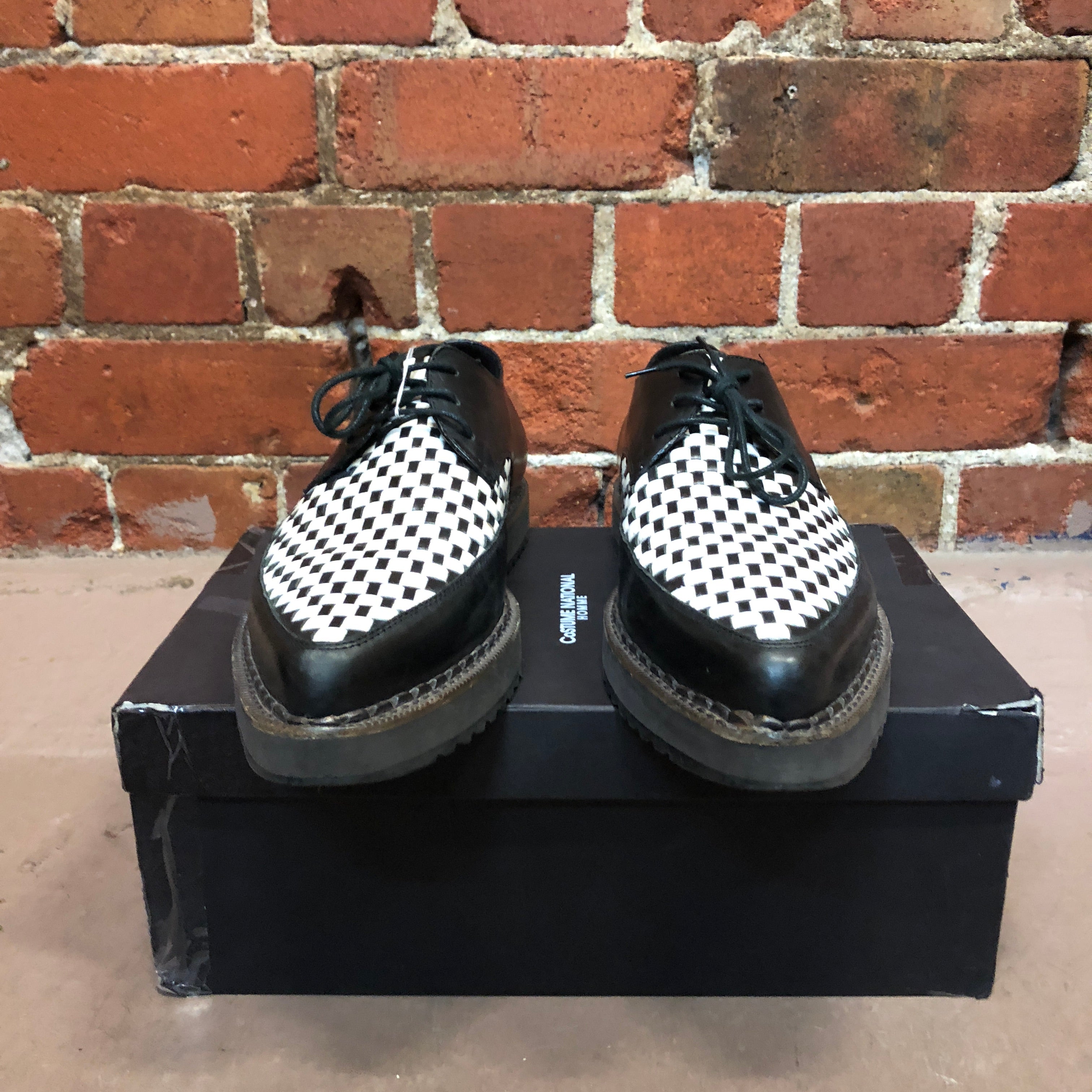 COSTUME NATIONAL HOMME woven brothel creeper shoes