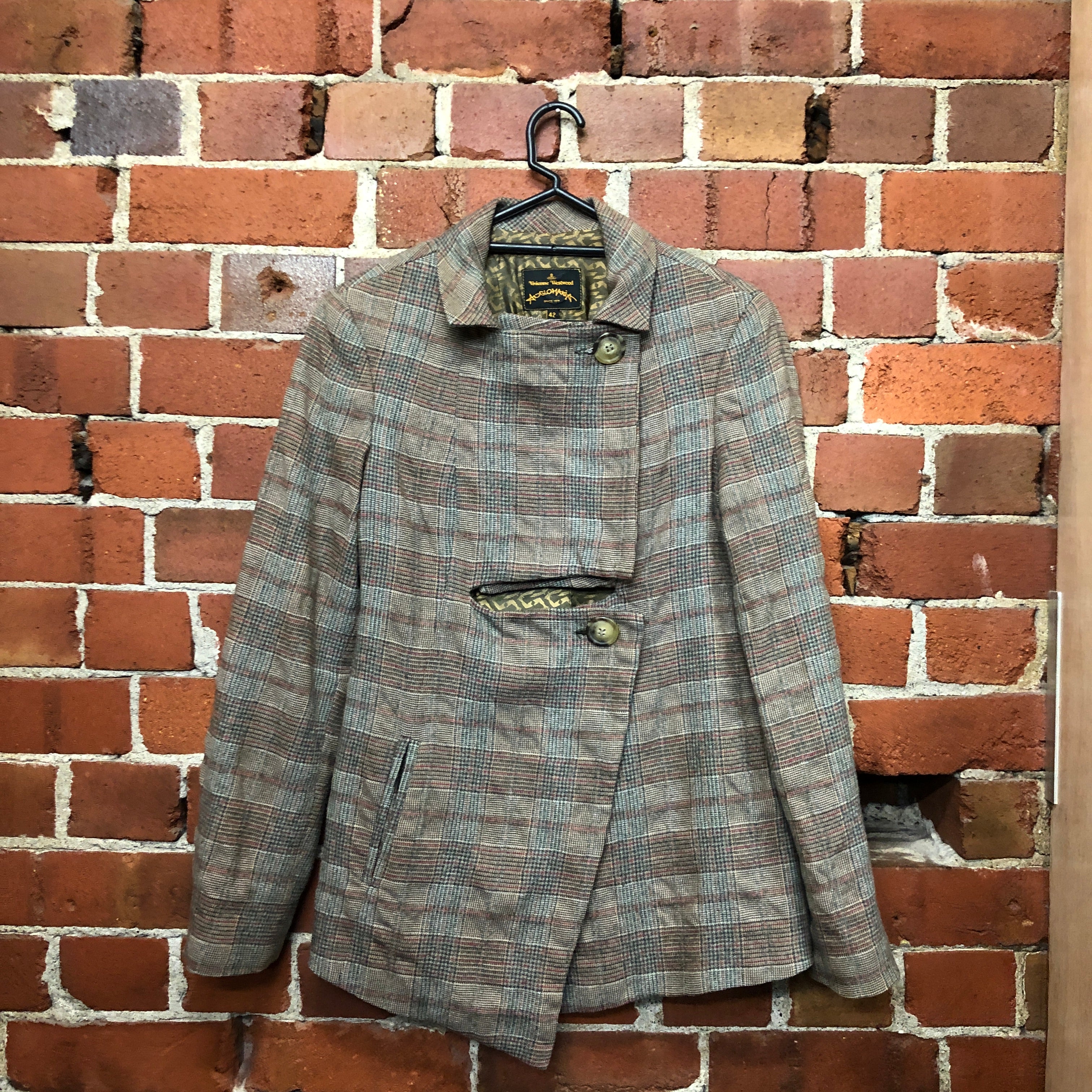 VIVIENNE WESTWOOD tweed blazer