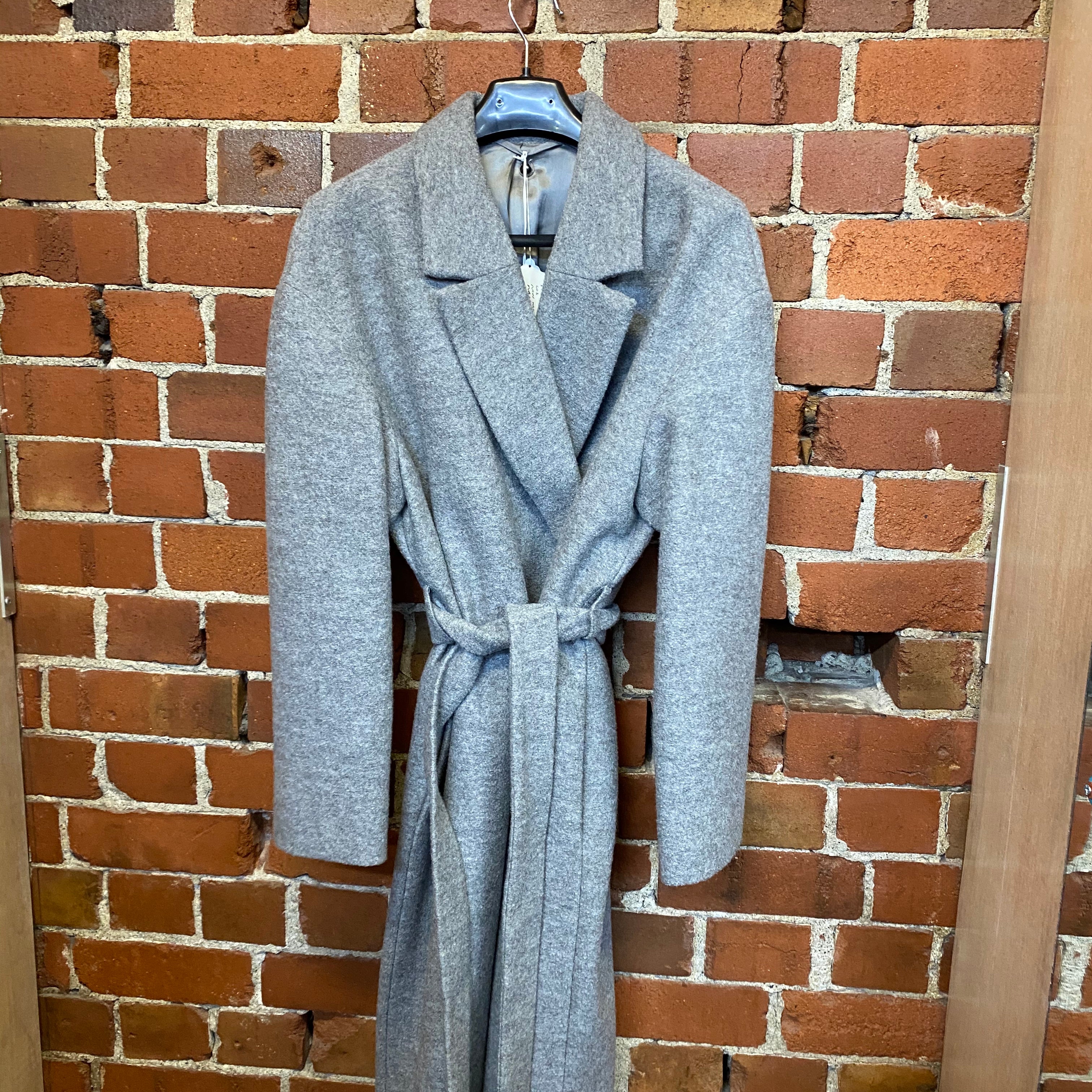 COS Thick wool coat