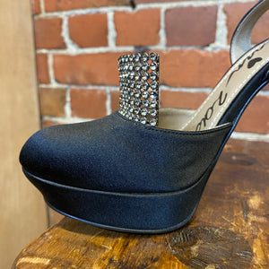 LANVIN 2010 satin and rhinestone heels 36.5
