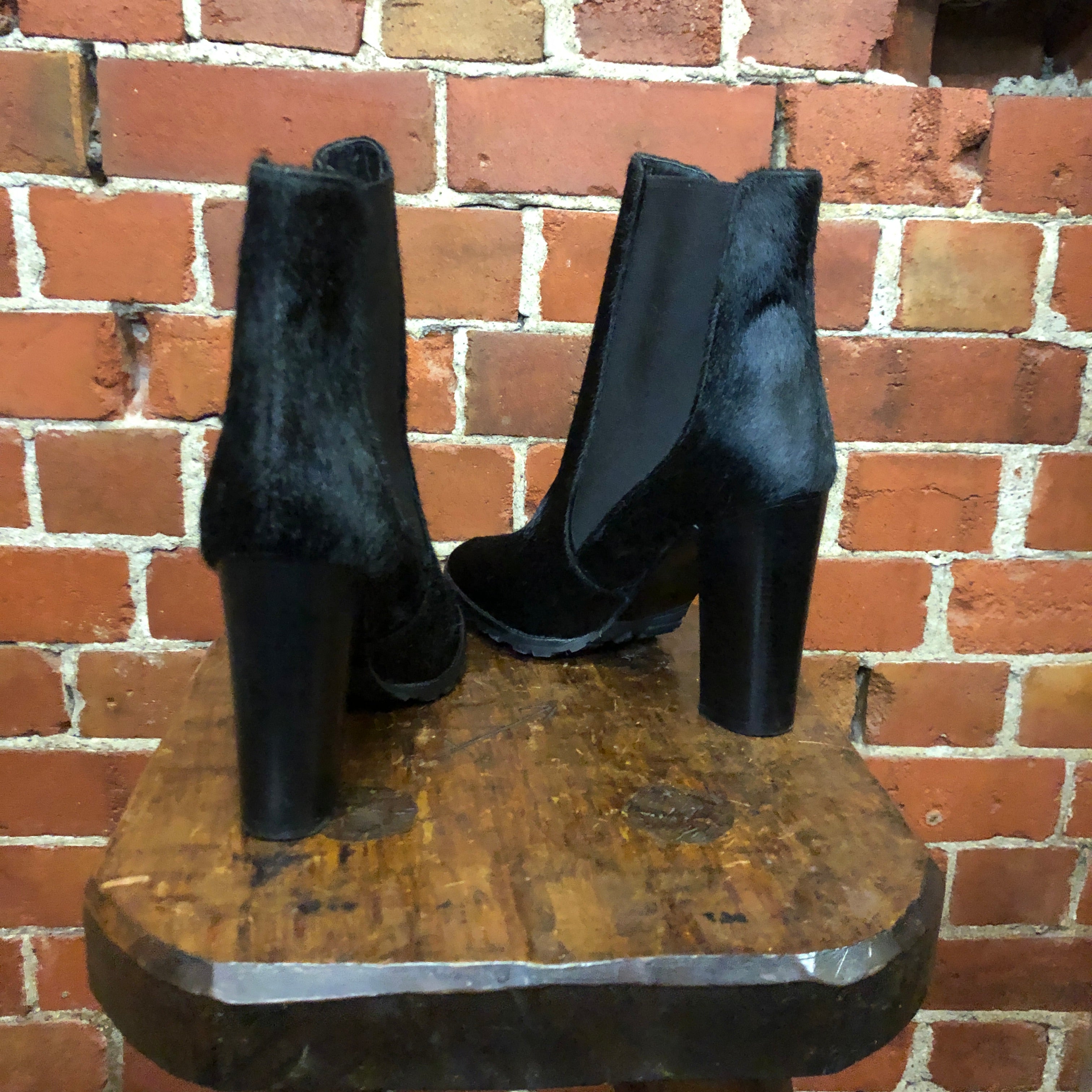 RALPH LAUREN Pony hair boots 39