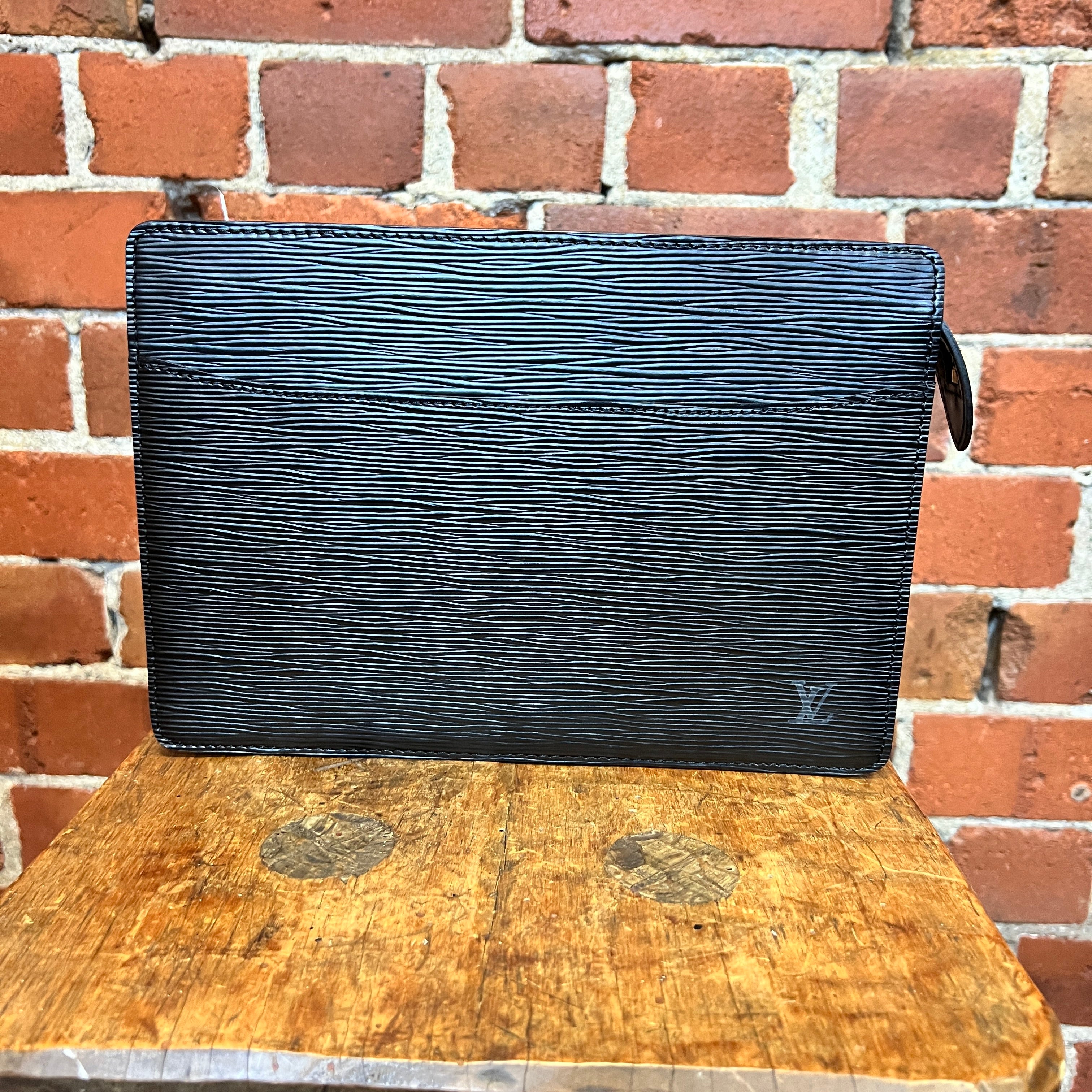 LOUIS VUTTION EPI leather clutch – Wellington Hunters and Collectors