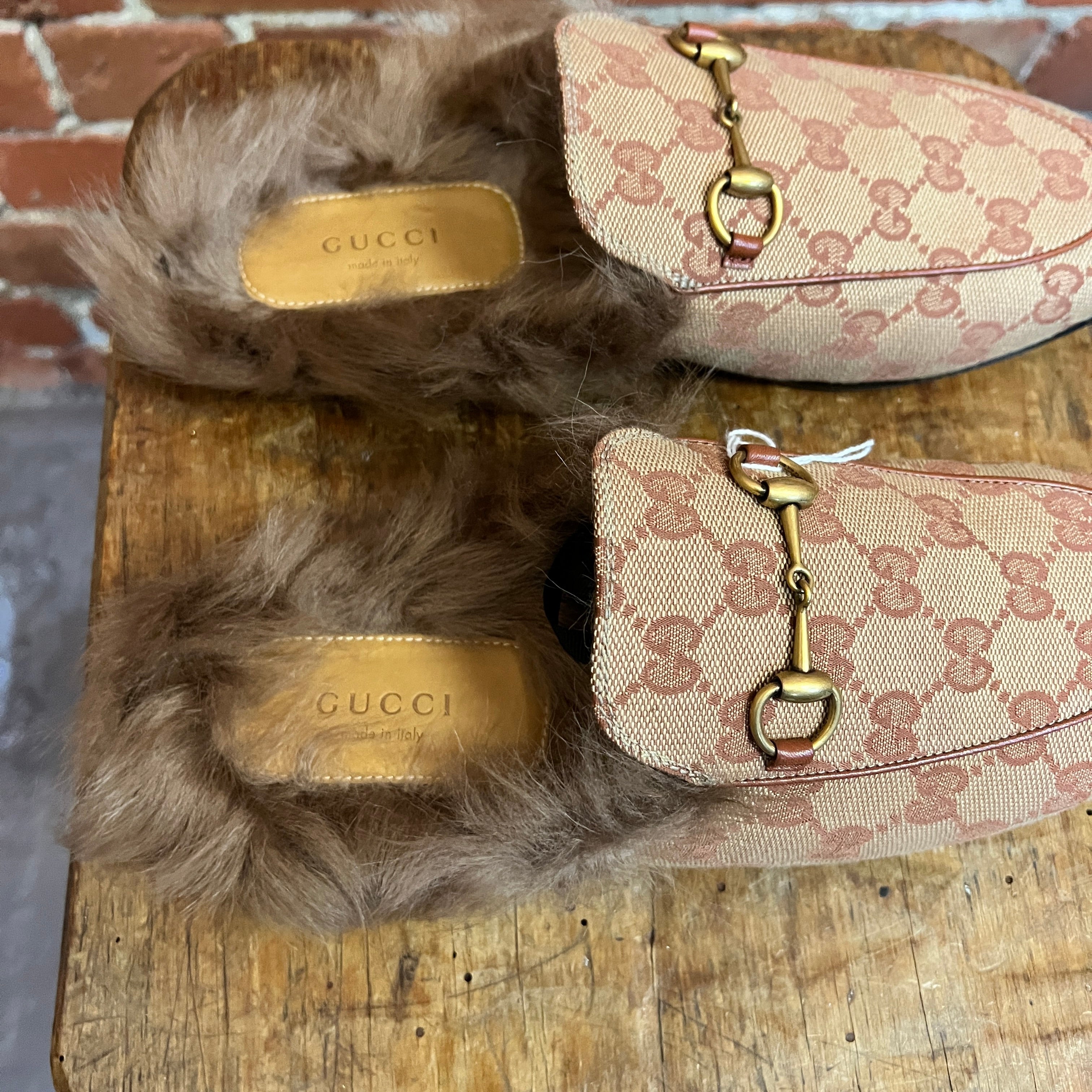 GUCCI Brand new monogrammed loafers 8