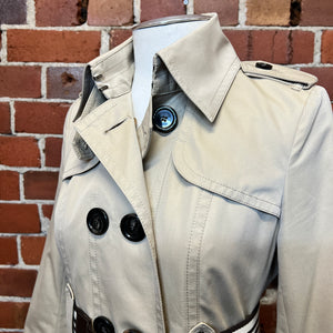 BURBERRY trench coat